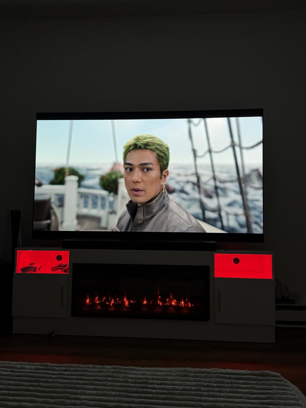 77-Inch Class OLED evo AI Super Upscaling 4K C5 Series Smart TV w/Dolby Atmos & Vision, HDR10, Filmmaker Mode, Wow Orchestra, Alexa Built-in (OLED77C5PUA, 2025) customer photo 1