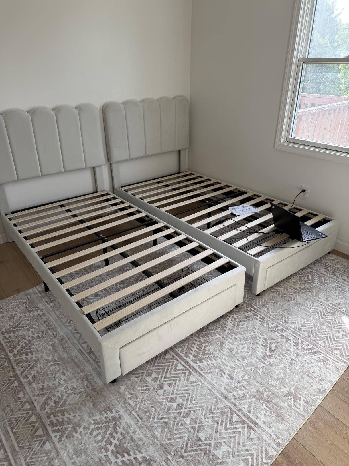 GarveeHome Twin Bed Frame, Upholstered Platform Bed with Wave Headboard for Girls/Kids, Easy Assembly, Wooden Slats Support, No Box Spring Needed, Boucle Beige customer photo 1