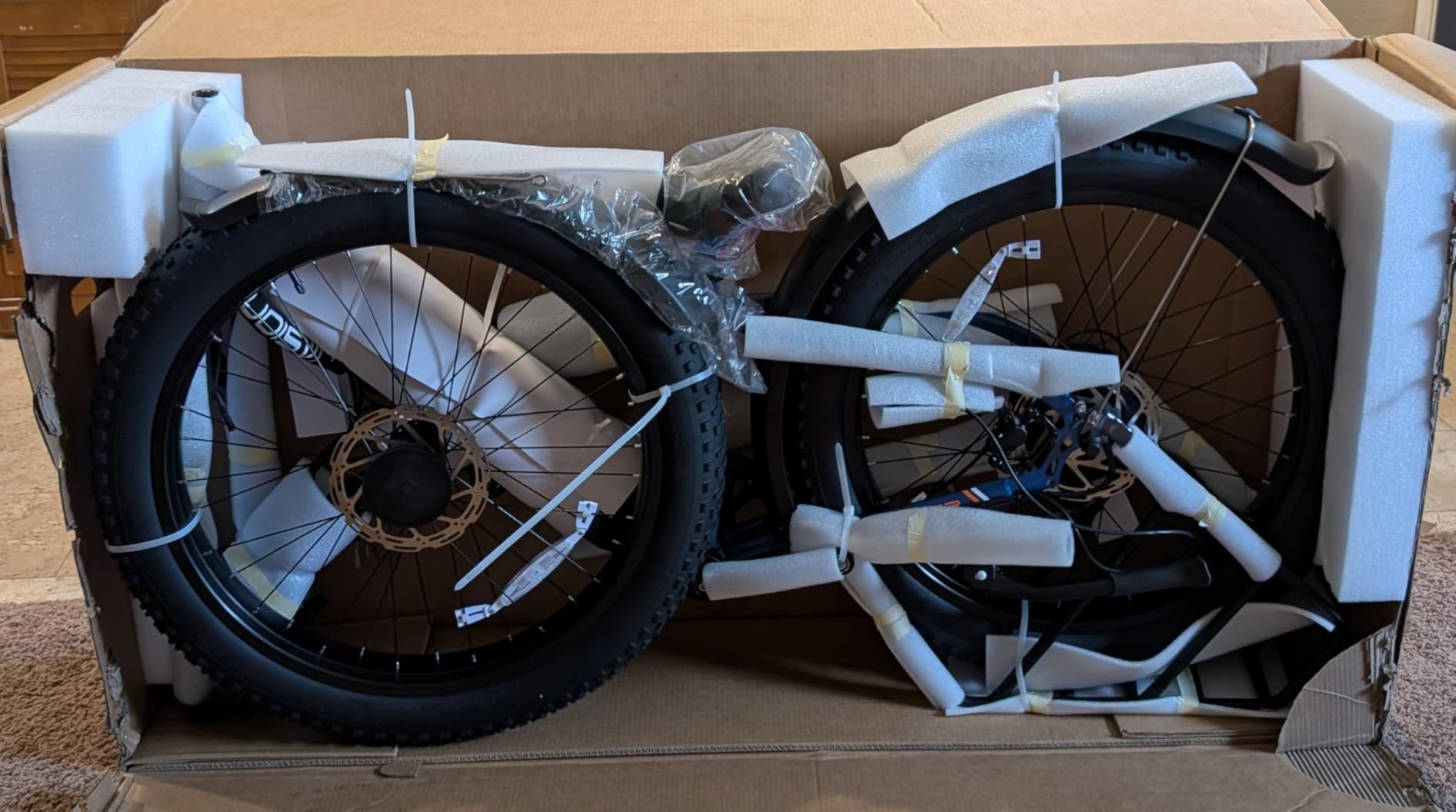 Jasion Thunder/PRO/ST Electric Bike,2000W/1800W Peak Ebikes for Adults,26''Fat Tire Best Ebike for Men,90/80 Miles with 1040Wh/864Wh Battery,35/30+MPH Max Speed Bicycles,500/400LB Capacity customer photo 2