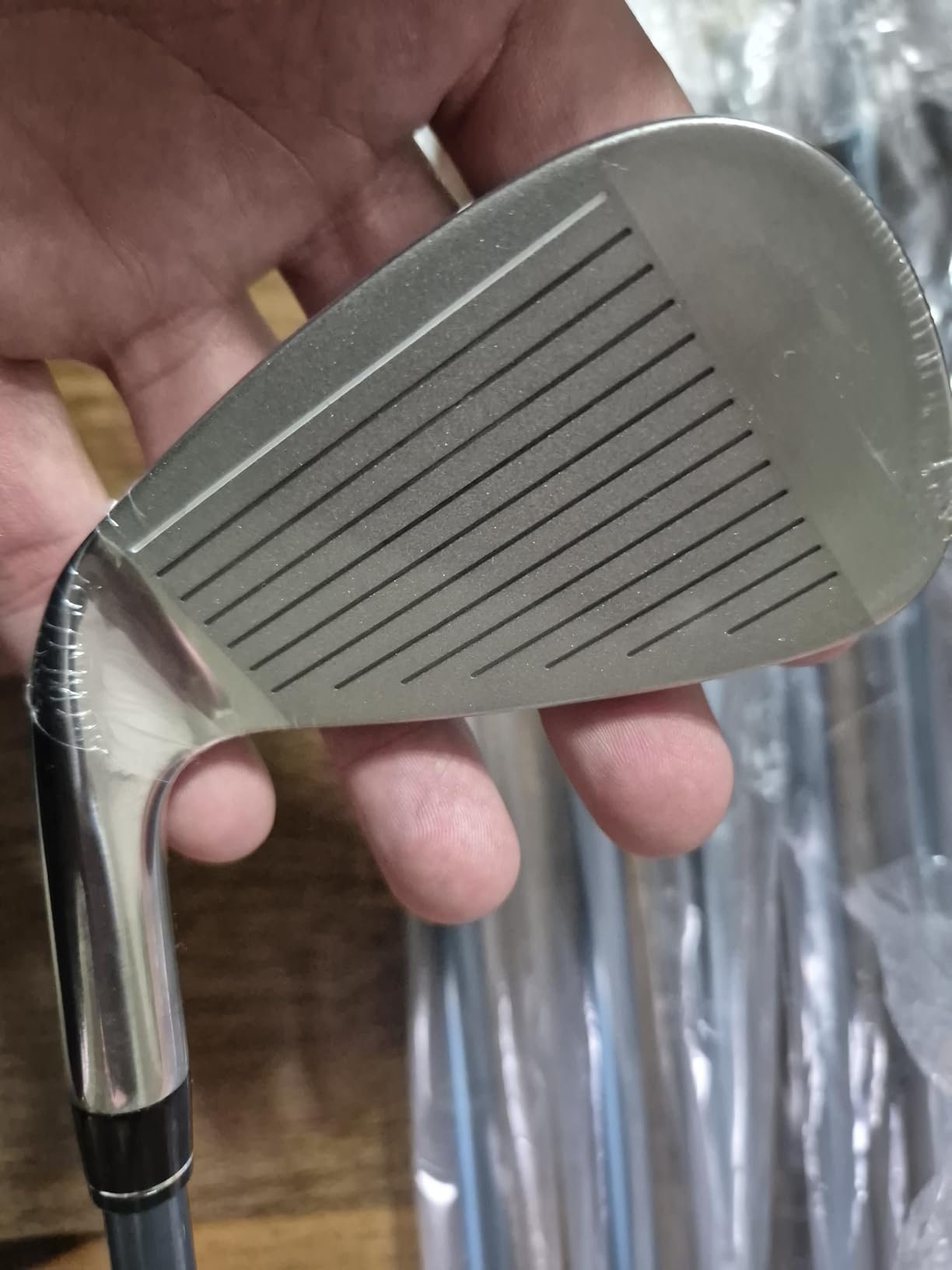 PGM 7 Piece Men's Golf Iron Set and Sigle Club for Right Handed, Forgiving Design Sets with Precision Balanced Shaft and Easy Control Grip Include Golf Club Iron 5 to 9 PW SW customer photo 2