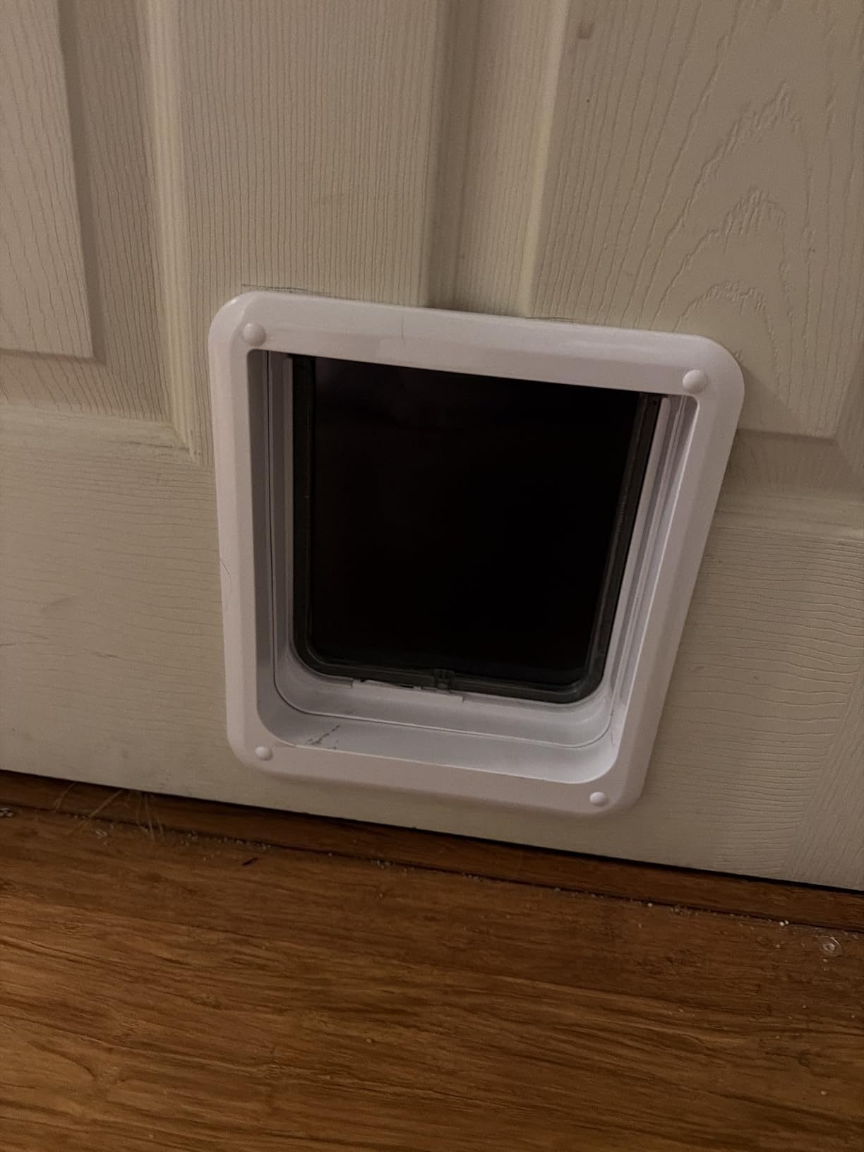 LIBBEPET Cat Door Interior Door, Push & Turn 4-Way Lock Indoor Cat Doors, Reinforced ABS Frame Pet Doors for Cats Up to 18 lbs, Easy DIY Installation for Interior and Exterior Doors, Large customer photo 2