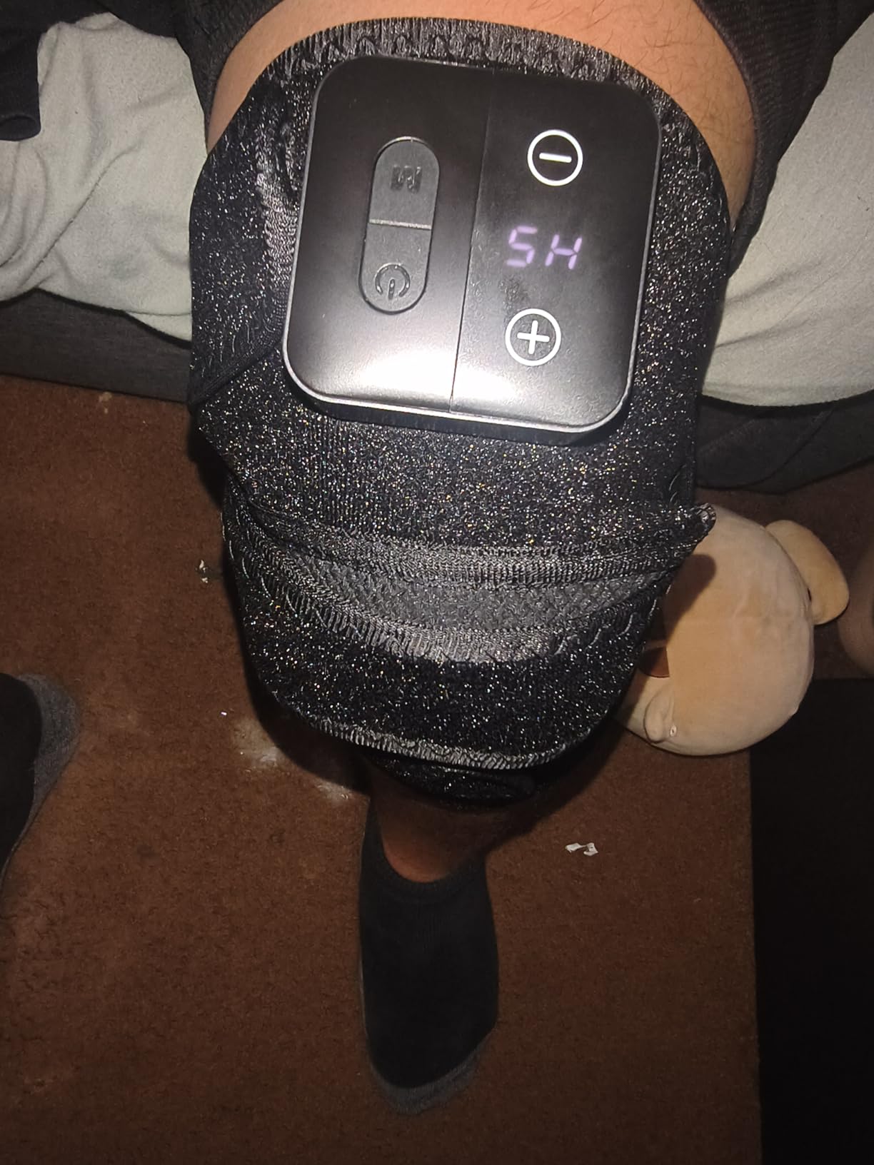 Nekteck Knee Massager with Heat - Cordless Heated Knee Brace with Vibration for Pain Relief, Rechargeable Knee Heating Massager with 5 Heat Levels and 3 Massage Mode, Ideal Gift for Mom Dad customer photo 1