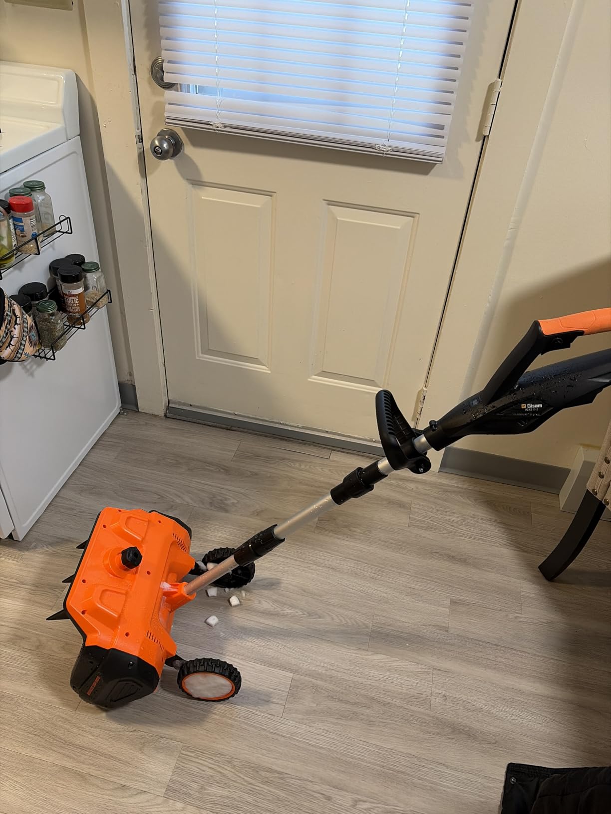 Cordless Snow Shovel, 3500W Battery Snow Blower with Dual 6.0Ah Anti-Freeze Batteries & Base Plate, 25.6Ft Throw, 13Inx7In Brushless Snow Shovel with Wheels for Driveway Sidewalk Snow Removal customer photo 2