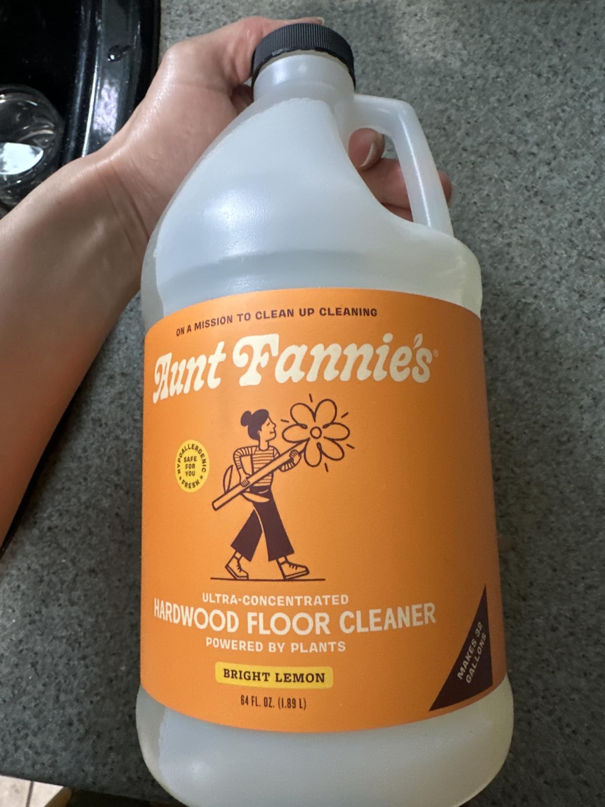 Aunt Fannie's Ultra Concentrated Hardwood Floor Cleaner, Vinegar-Free Plant Based Hardwood Floor Cleaner for Mopping, Bright Lemon Scent, 64 oz customer photo 1