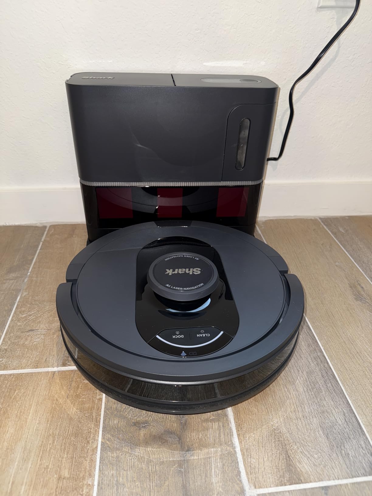 Shark Matrix Plus AV2613WA 2-in-1 Robot Vacuum & Mop with Sonic Mopping & HEPA Self Empty Base customer photo 1