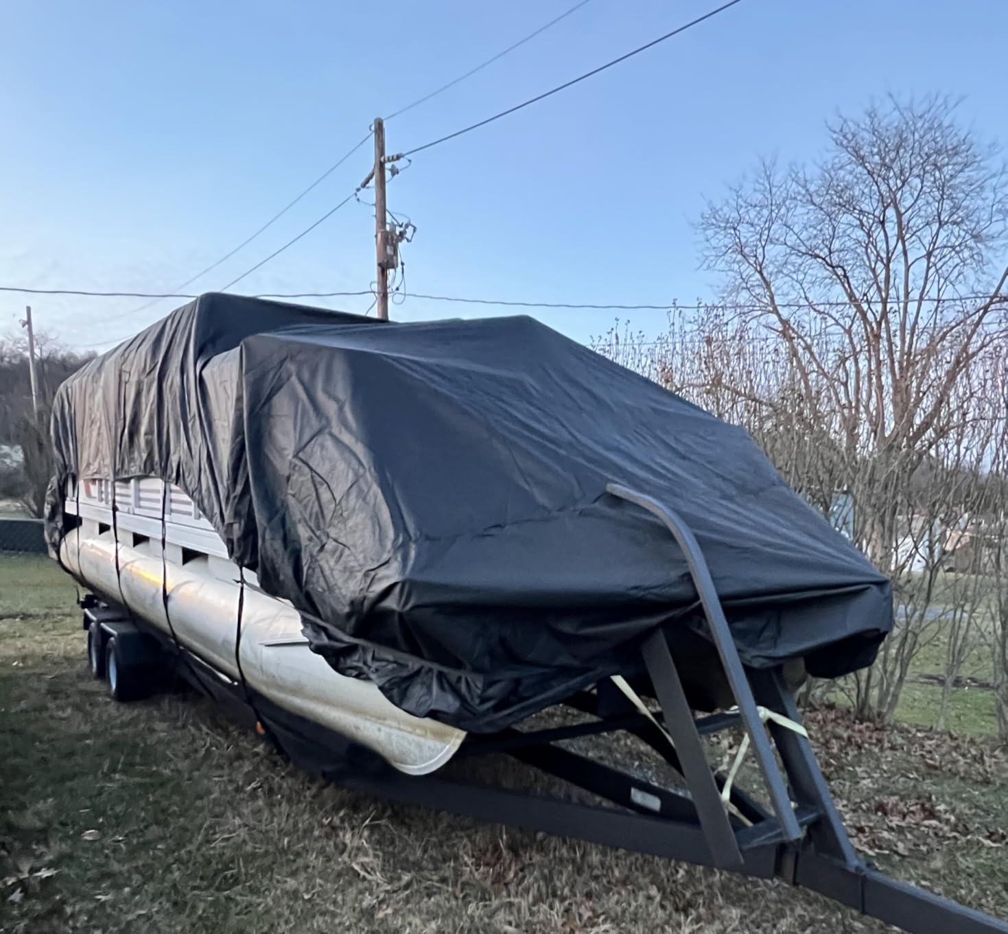 Heavy Duty 900D Pontoon Boat Cover, 22'1''-24'2'' Marine Grade Waterproof Cover with Adjustable Windproof Tightening Strap & Anti-UV for SunTracker Party Barge/SPORTFISH/Fishin Barge customer photo 2