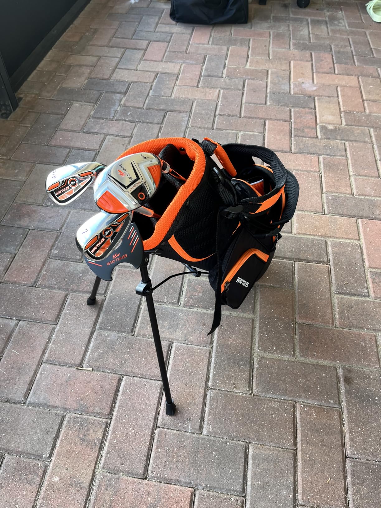 Kids Golf Clubs Set for Boys & Girls Ages 3-12, Junior Golf Set with Stand Bag, Driver, Hybrid, Irons & Putter, Youth Golf Club Set Right Handed customer photo 2