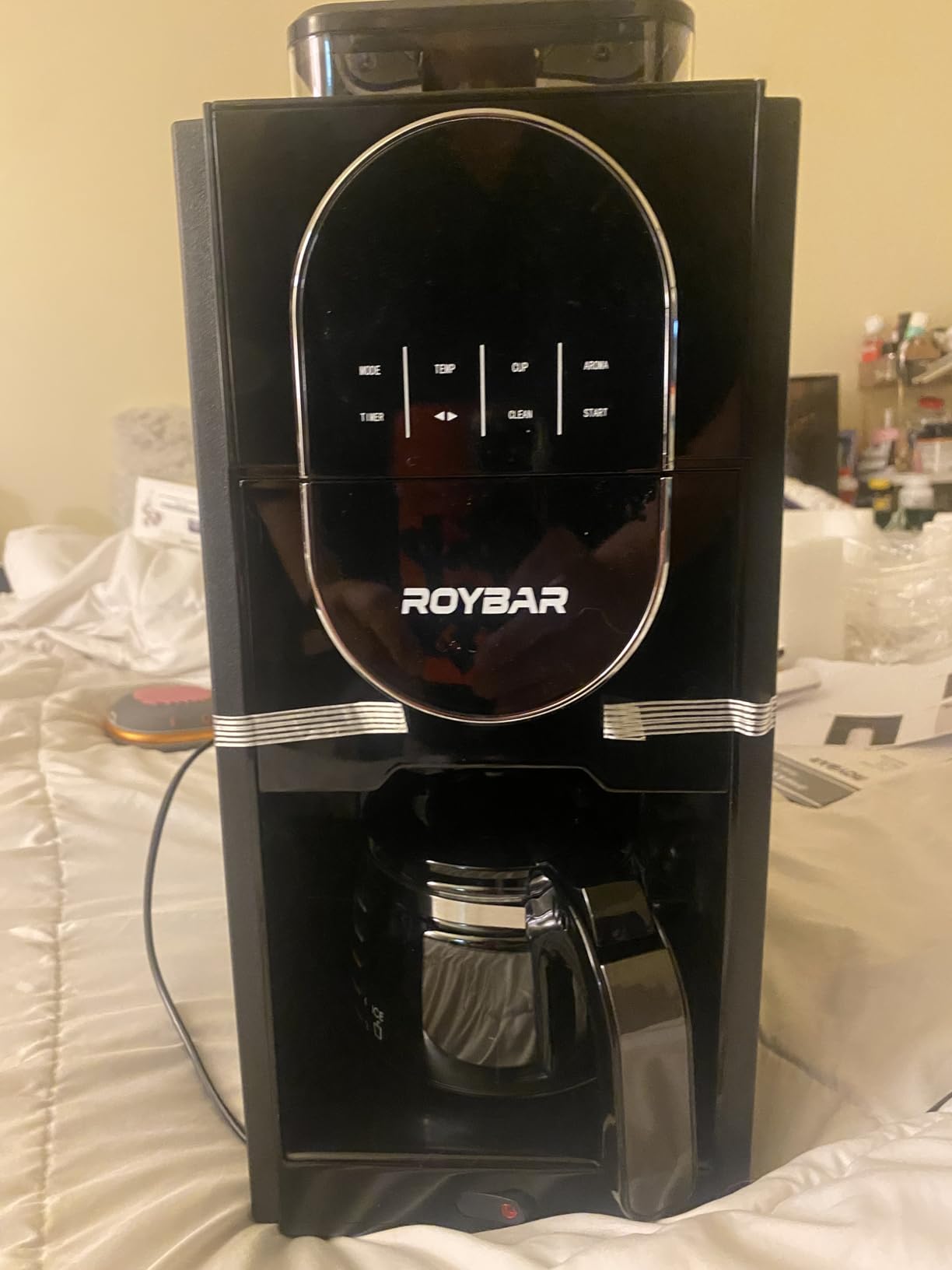 Coffee Maker with Grinder, Programmable Hot and Cold Coffee Maker with 22 oz Glass Carafe, Adjustable Fully Automatic grind and brew Coffee Machine with Timer, Black Americano Iced Coffee Machine customer photo 2