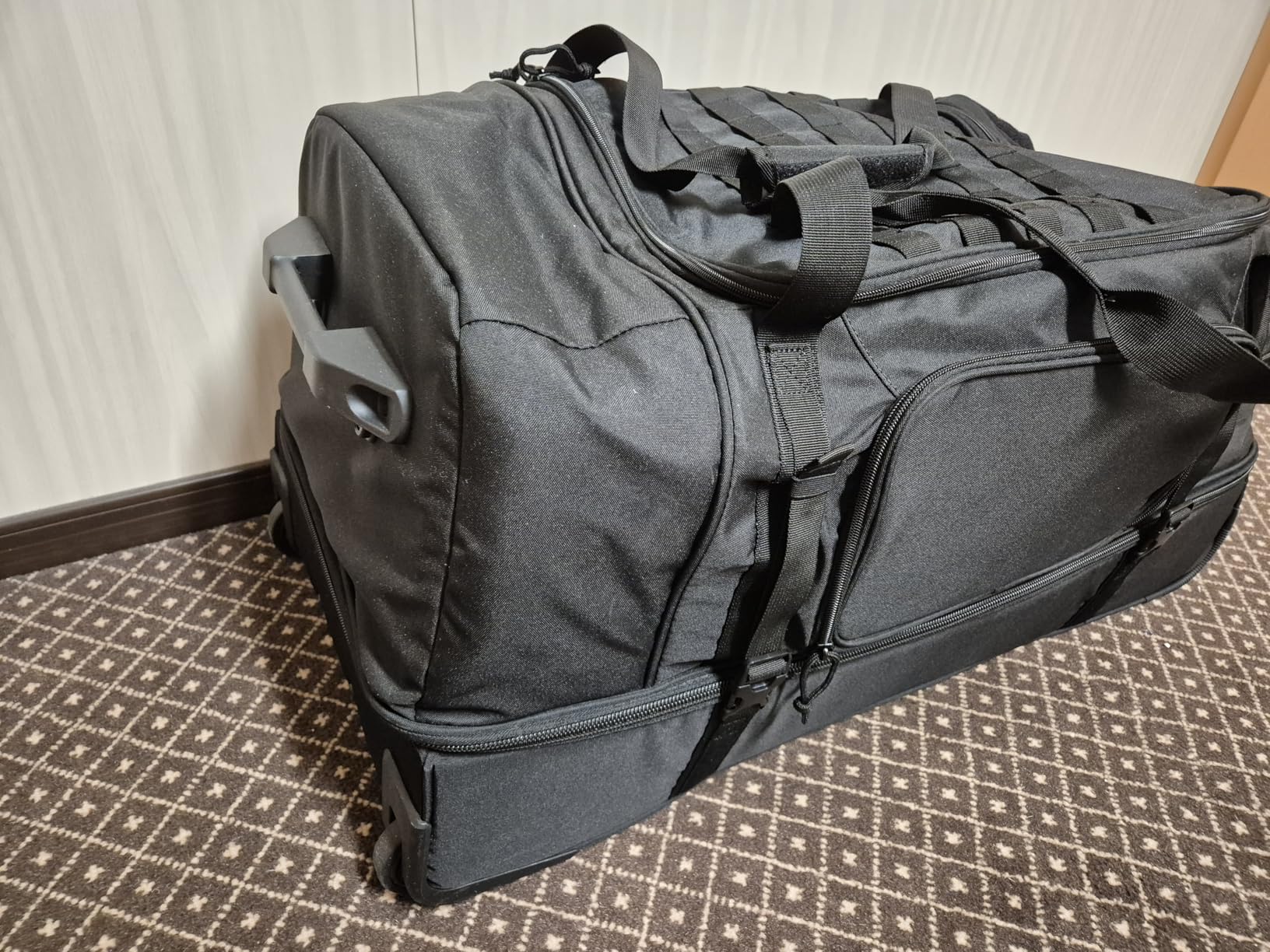 Pathsetter Large Wheeled Rolling Duffle customer photo 2