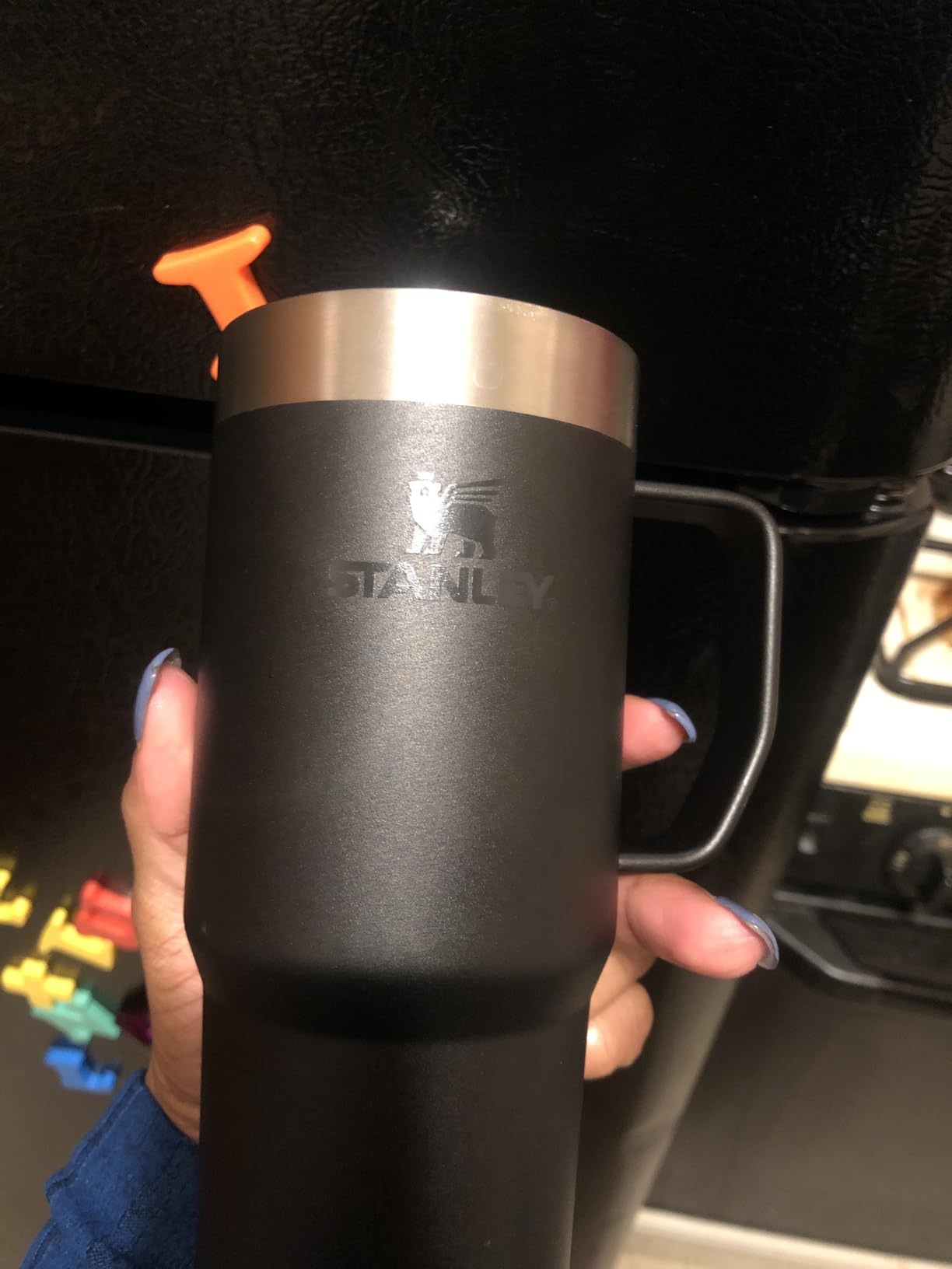 STANLEY The Everyday Suburban Mug | 24 oz | Drink Through Lid | Cup for Coffee, Tea and Drinks | Insulated Stainless Steel Coffee Mug | BPA-Free | Black 2.0 customer photo 2