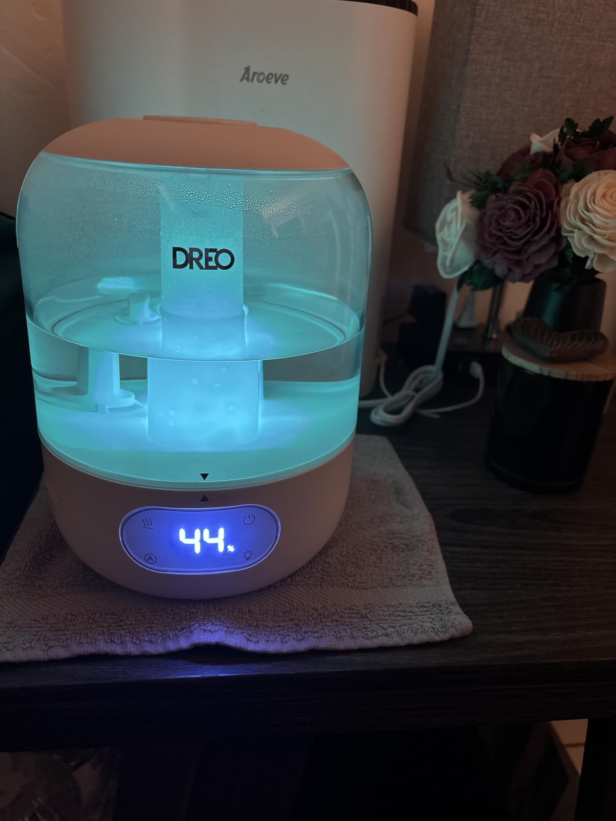DREO Humidifiers for Bedroom, 3L Top Fill 30H & 26dB Quiet Runtime for Large Room, Cool Mist Ultrasonic Humidifier with Humidity Sensor, Night Light for Home, Baby, Nursery, Plants, New Edition customer photo 2