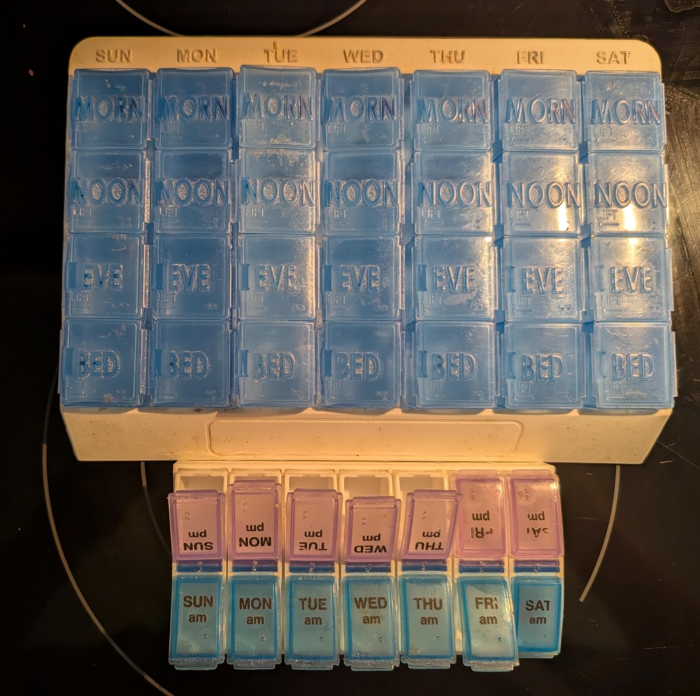 Betife 2nd Gen Automatic Pill Dispenser for Elderly with Alarm - 28 Slots, Key Locked, Alarm & Light Reminder, Mix-Proof, XL Display customer photo 1