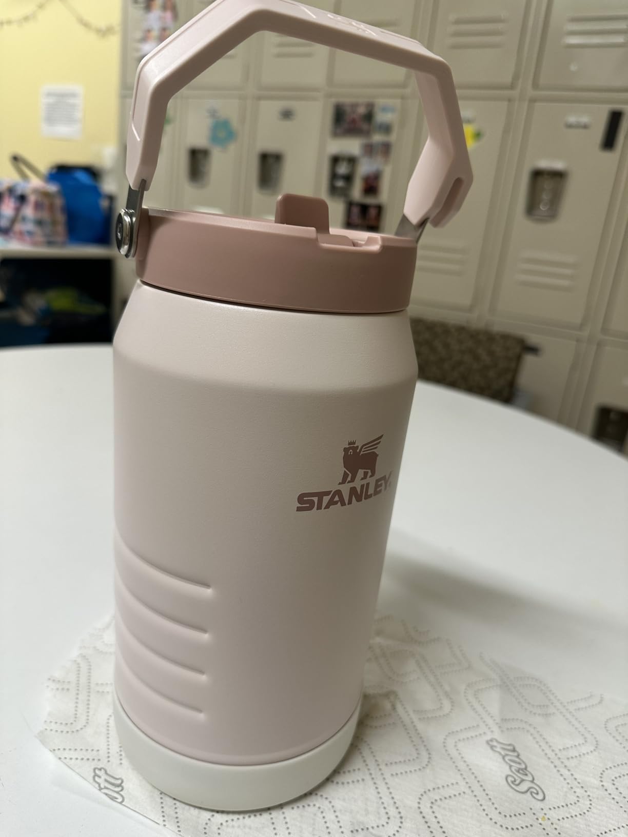 Stanley IceFlow 2.0 Flip Straw Jug with Handle 40 oz | Twist On Lid and Flip Up Straw | Leakproof for Travel and Sports | Insulated Stainless Steel | BPA-Free | Dried Pine customer photo 2
