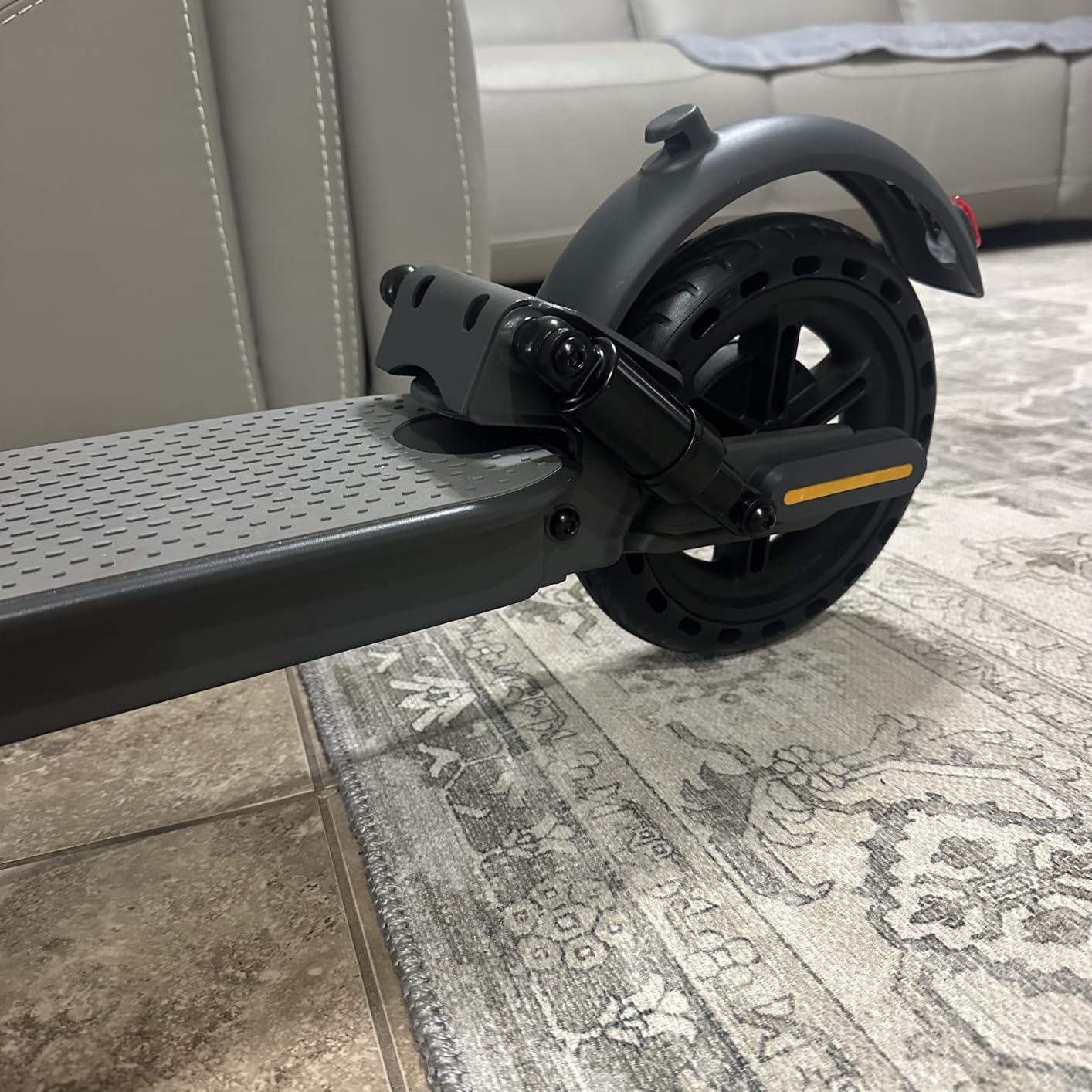 WERHY Electric Scooter, 500/300W Powerful Motor, 22/19 MPH Max Speed, 28-15 Miles Range, Lightweight Foldable Kick Scooter with Dual Braking Systems, Smart APP customer photo 2