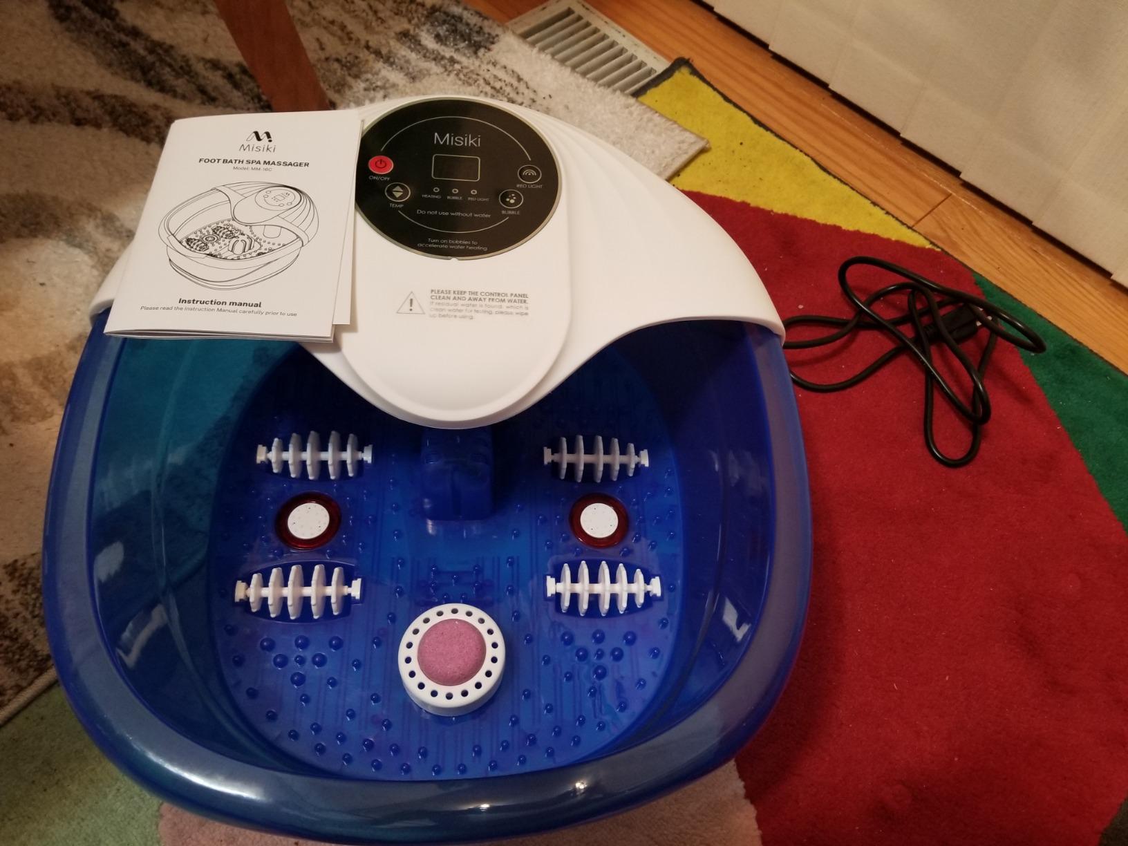 Collapsible Foot Spa Bath with Heat, Remote Control & 16 Massage Rollers, Fast Heating Pedicure Tub for Relaxing Tired Feet, Fits Men Size 12 customer photo 1