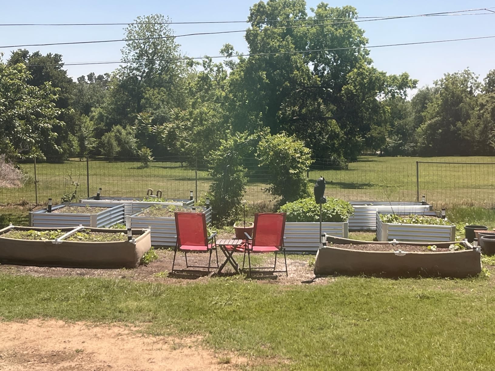 Land Guard 2 Pack 8x4x2ft Galvanized Raised Garden Bed Kit, Large Metal Raised Garden Beds for Vegetables (Silver) customer photo 1
