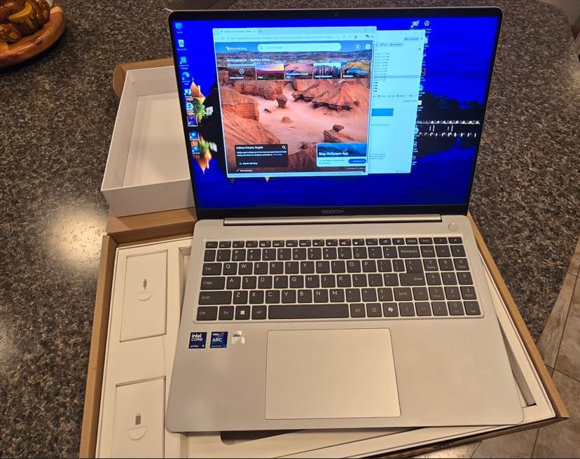 GEEKOM GeekBook X16 Pro Laptop, 16