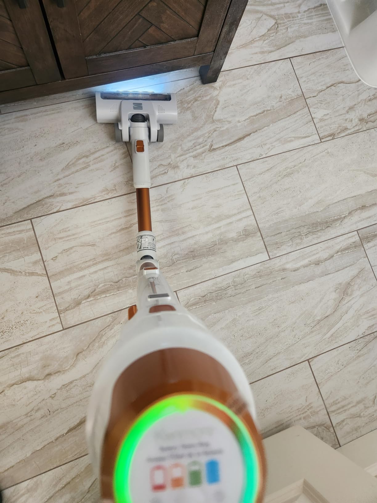 Kenmore Elite DS4095.01 CSV Max Upgrade Brushless Cordless Stick Vacuum with EasyReach Wand, HEPA Filter & LED Headlight, Converts to Lightweight Handheld for Hardwood Floors, Carpet & Pet Hair, Gold customer photo 2