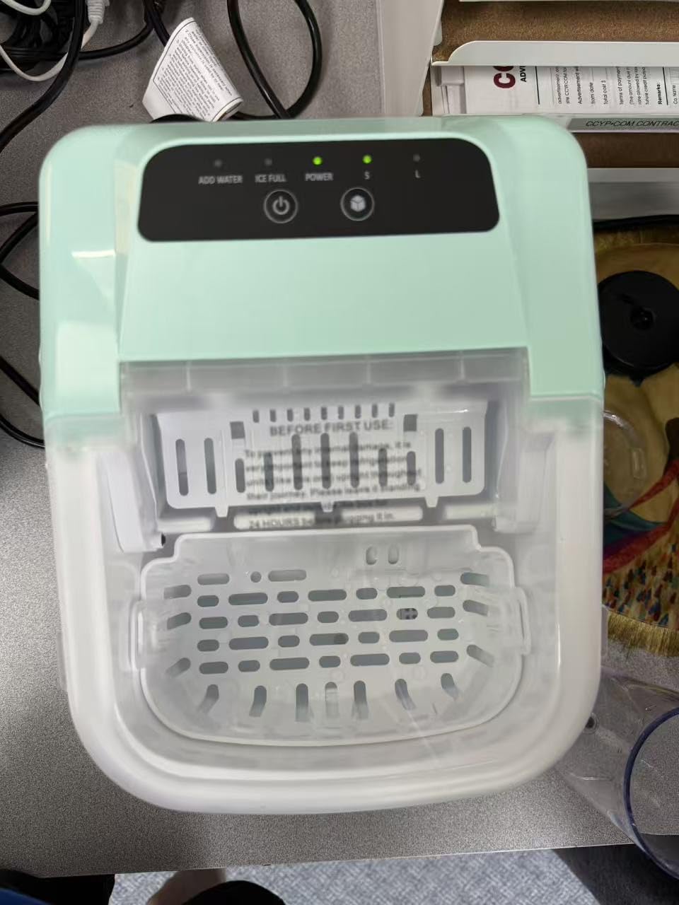 NEWBULIG Ice Maker, Countertop Ice Machine with Handle, 9 Bullet Cubes in 6~8 Mins, 26lbs Daily, Self-Cleaning with Basket and Scoop for Home/Kitchen/Camping/RV customer photo 2