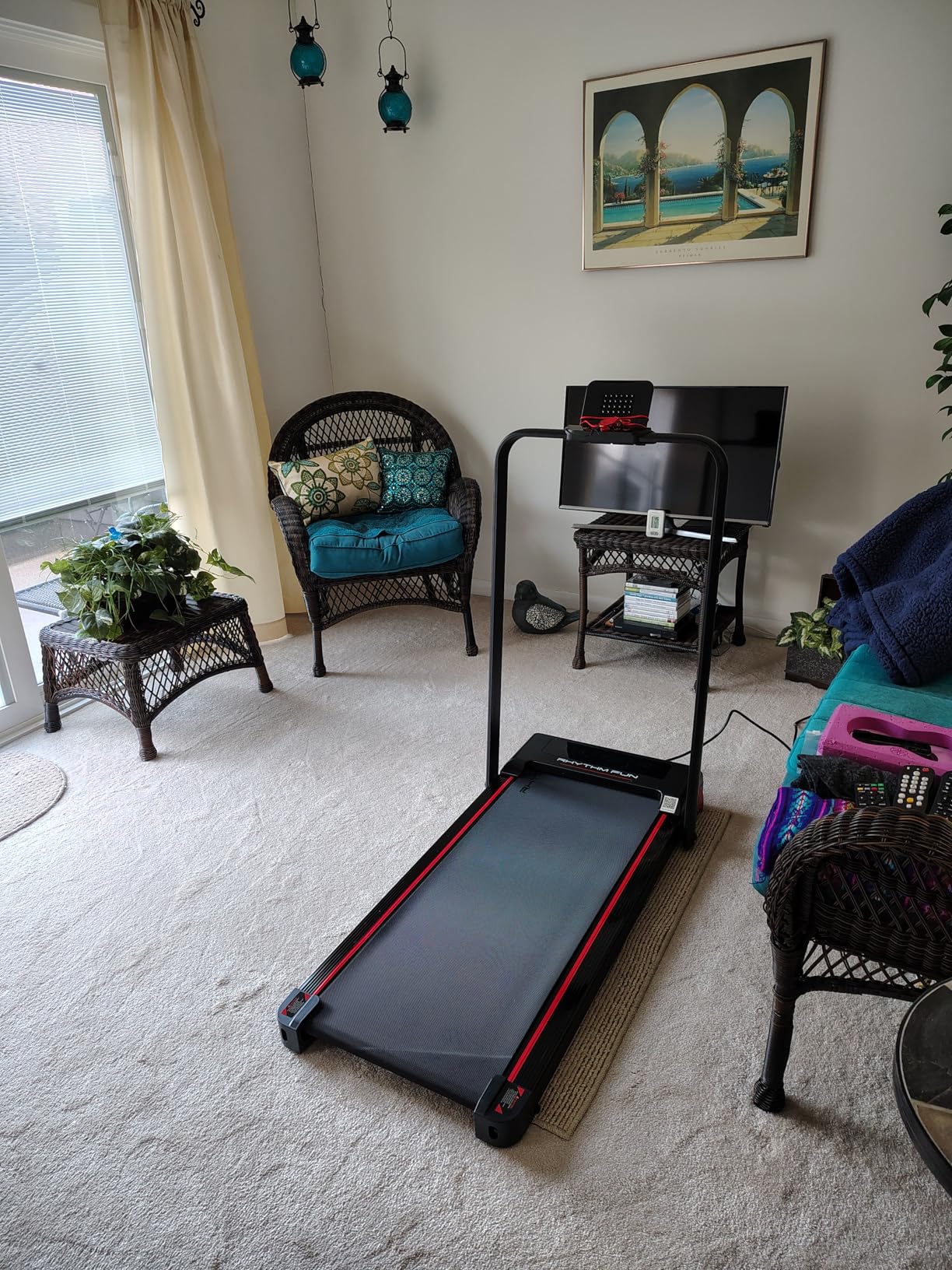 RHYTHM FUN Treadmill with Incline, Walking Pad with Handle Bar, 300lbs Walking Pad with APP, Portable Folding Walking Treadmills for Home/Office with Low Noise customer photo 1