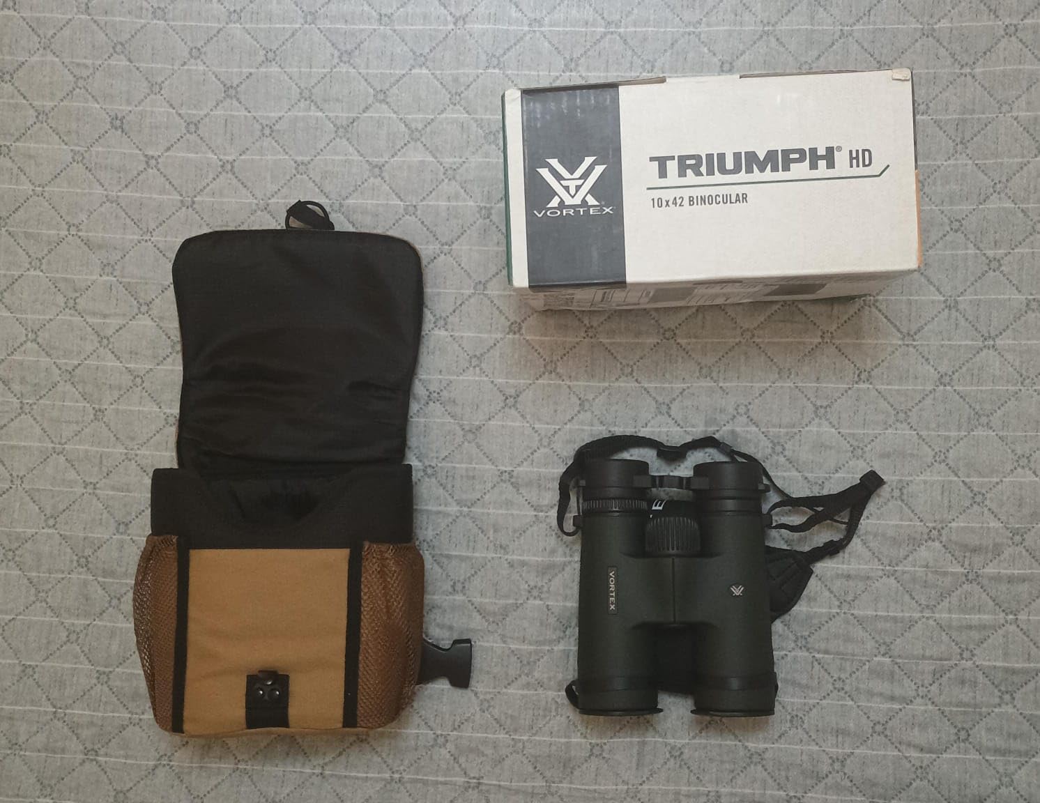 Vortex Triumph HD 12x50 Binoculars | HD Optics, Tripod Adaptable, Waterproof, Fogproof, Shockproof, Included Glasspak Harness - Unlimited, Unconditional Warranty customer photo 1