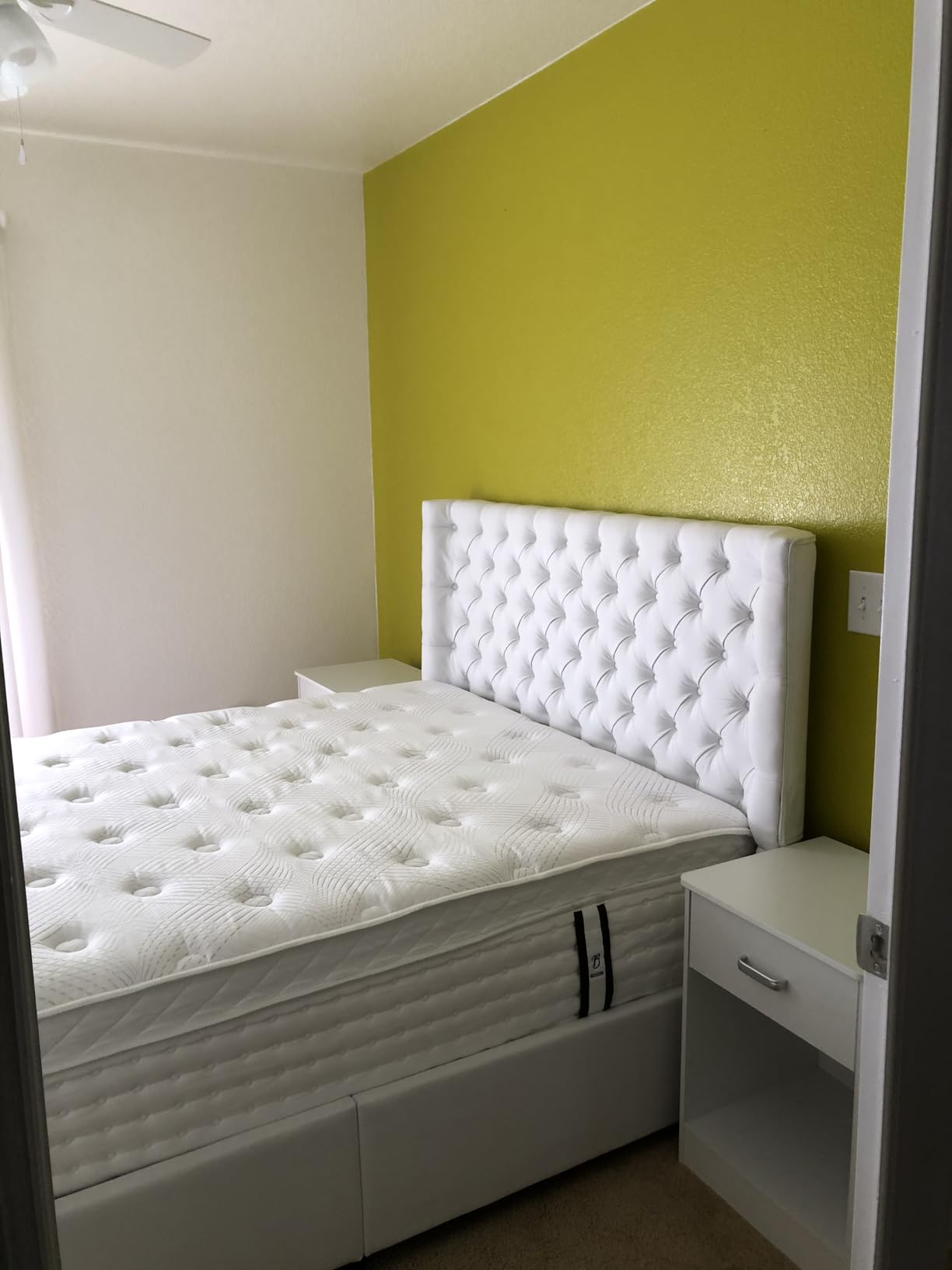 BedStory 14 Inch Medium Firm Queen Mattress, Luxury Hybrid Mattress in a Box for Zoned Pressure and Back Pain Relief, Signature Collection Deep Sleep Mattresses, 10 Years Warranty, 365 Nights Trial customer photo 2