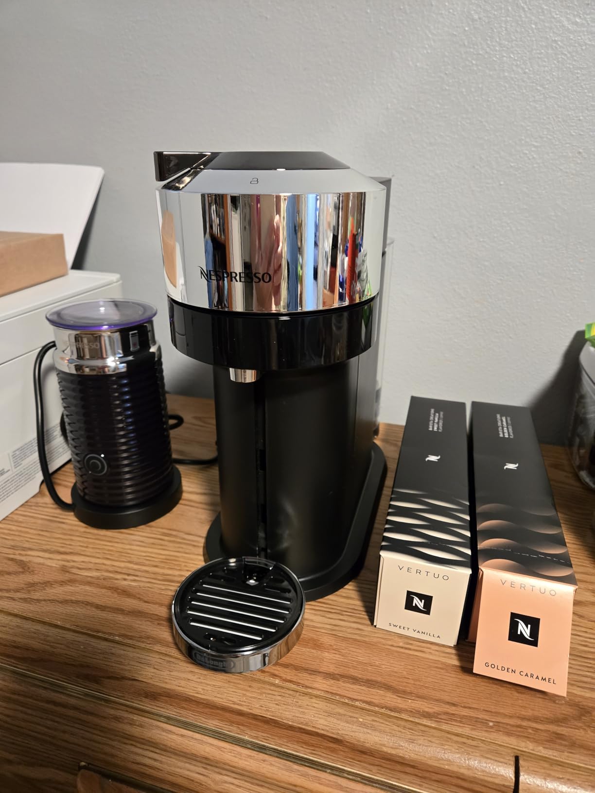 Nespresso Vertuo Next Coffee and Espresso Maker by De'Longhi, Matte Black customer photo 1