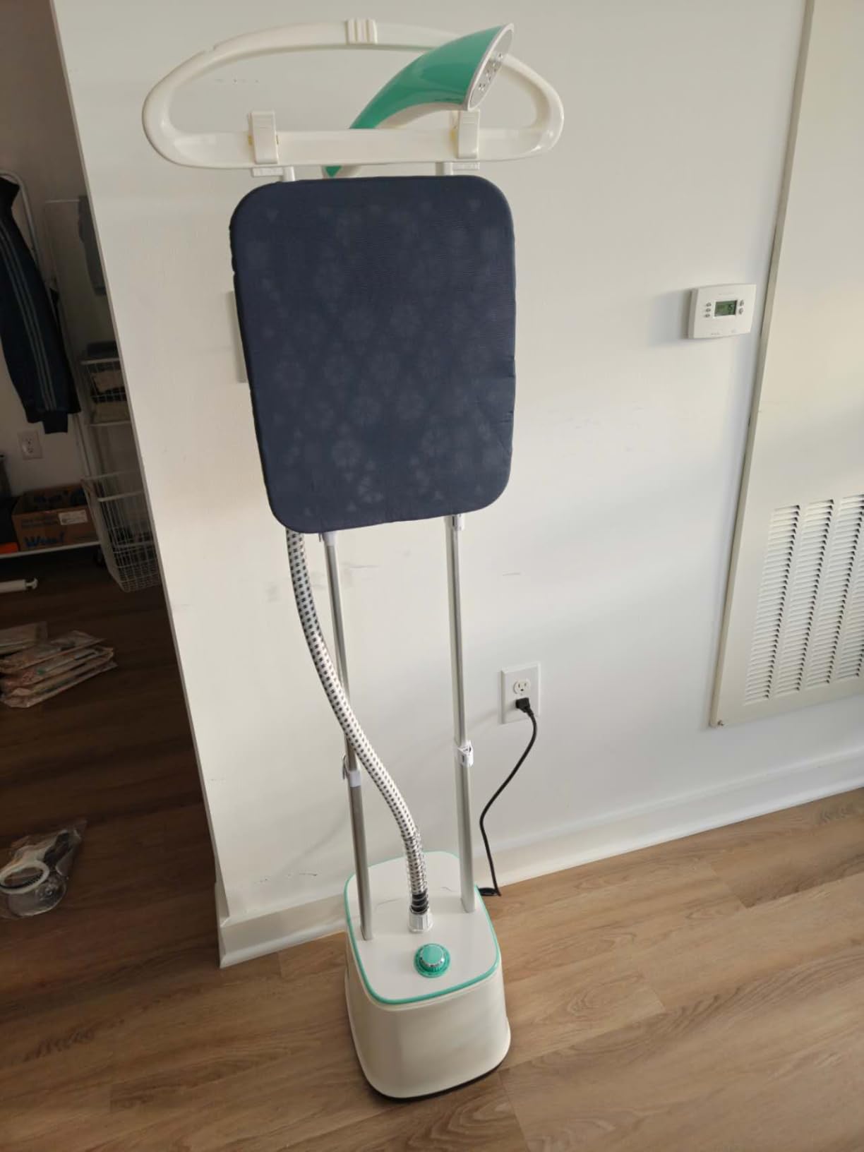 Steamer for Clothes, 2000W Standing Garment Steamer with 10 Steam Levels, 2.7L Water Tank for 90 Mins Continuous Steaming, 2-in-1 Flat & Hanging Ironing (Pearl Gold) customer photo 2