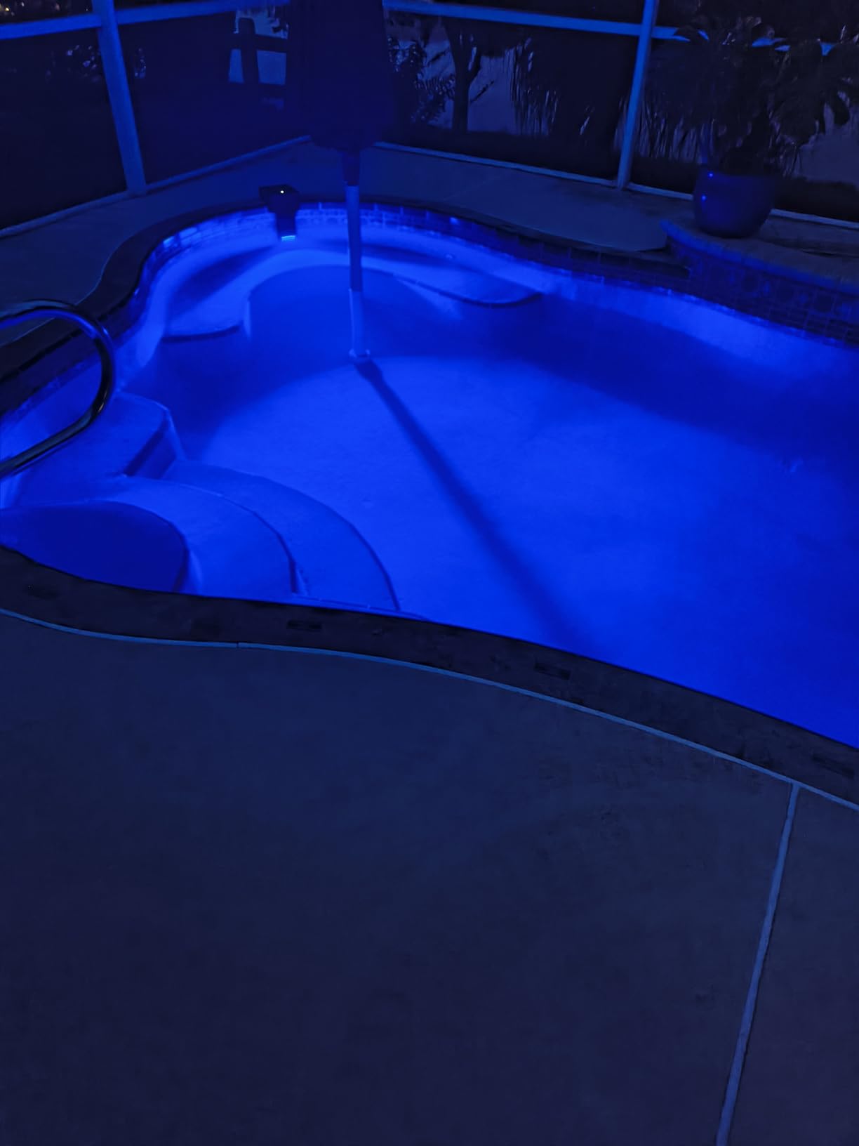 POOLHOUR Solar Pool Lights for Above Ground Pools (Steel Wall Only), LED Pool Wall Light with Remote & Timer, Submersible Underwater Lighting, 10-Color RGB 4-Mode Poolside Solar Lights, 1 Pack customer photo 1