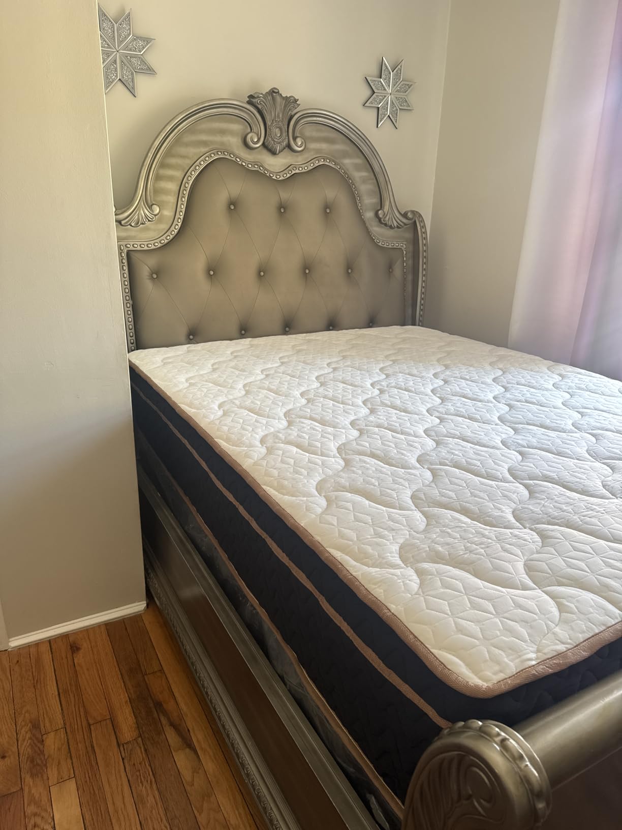 Queen Mattress 12 Inch, Cooling Hybrid Bed in a Box, 7-Zones Individual Pocket Spring, Motion Isolation, Targeted Hip/Shoulder/Lumbar Support, Fiberglass-Free, 365-Night Trial, CertiPUR-US customer photo 2