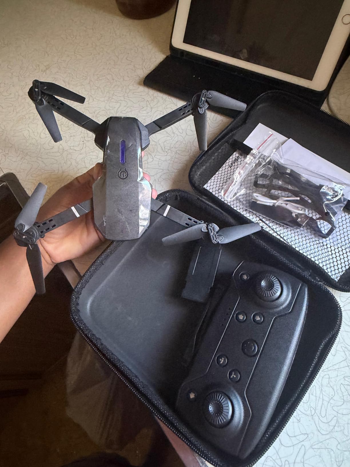 GPS Drone with EIS 4K Camera, RC Drones with 4.5 inch HD Screen on Controller, Auto Return, 3 Batteries for 90 min Flight Time, 3280 FT Long Control Range Transmission, Circle Fly and Follow Me Mode, Foldable Quadcopter for Beginner, Under 249g customer photo 2