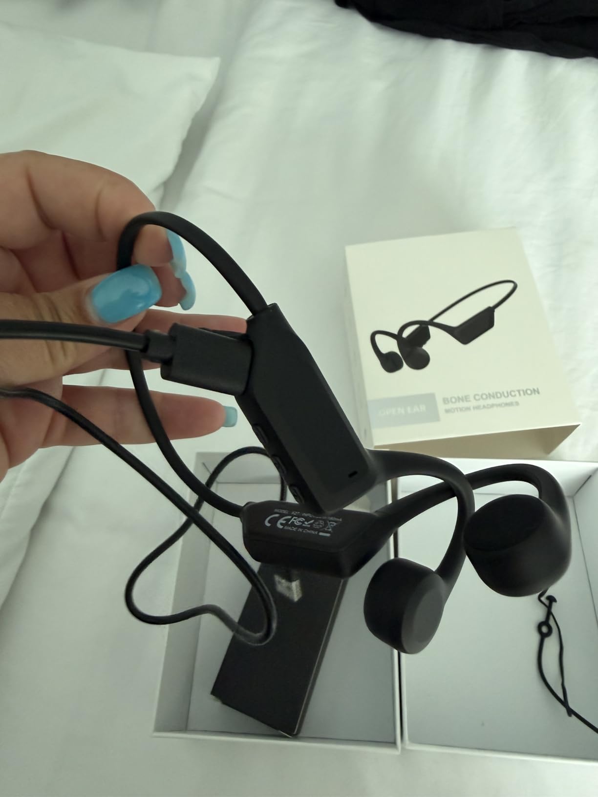 New Waterproof Open-Ear Bone Conduction Headphones - Bluetooth 6.0, 10-Hour Battery Life, Ultra-Light Wireless Headset with Stable Connection, Ideal for Running, Cycling, Workout, Hiking customer photo 2
