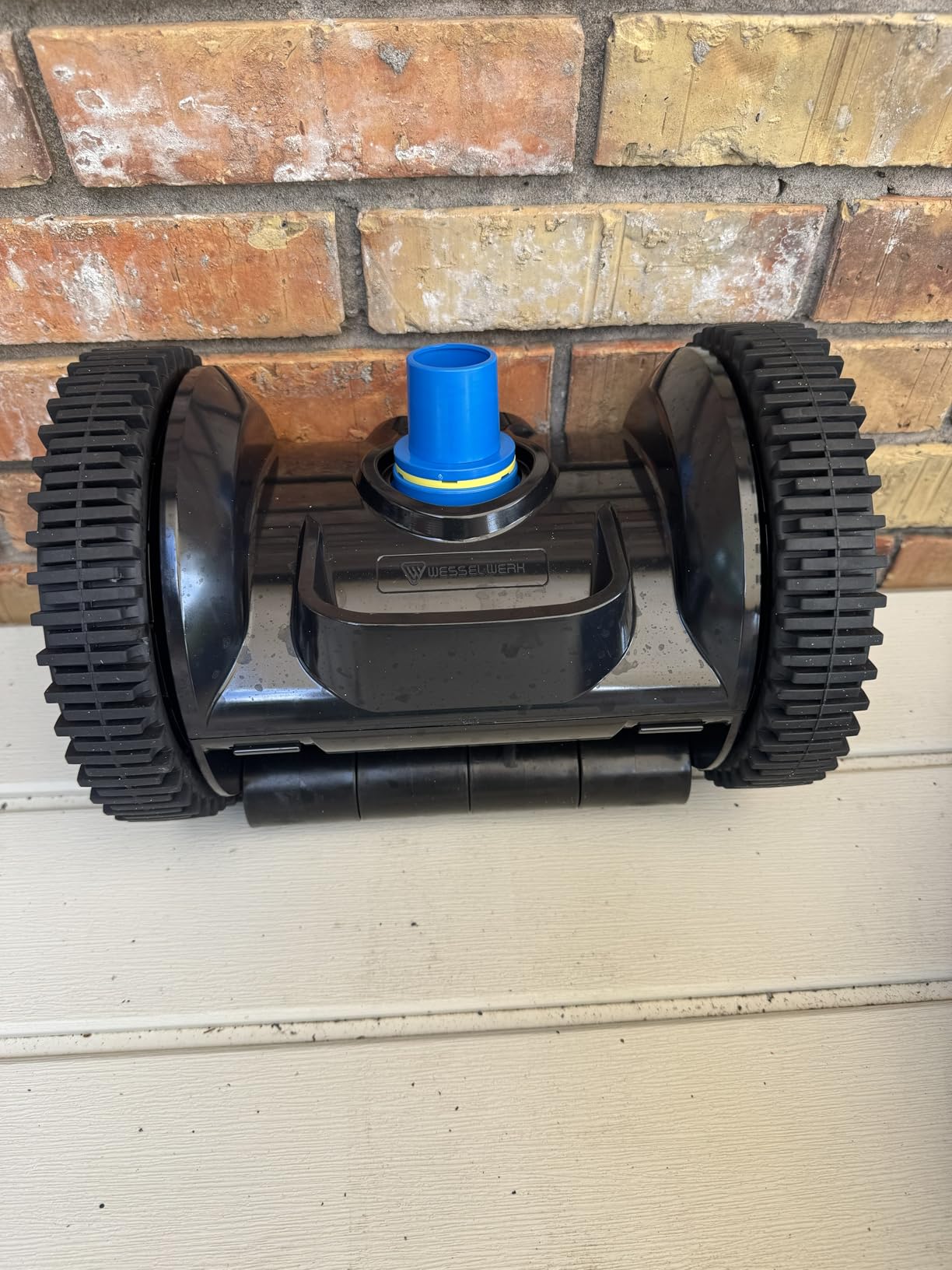 Wessel-Werk Knightrider Automatic Pool Vacuum Cleaner, Suction Pool Cleaner for Inground Pools, Climbs Walls & Floor, No Batteries Needed, Cleaner Only customer photo 1