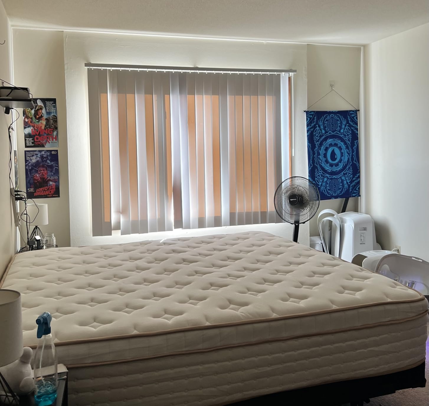 BedStory Firm Queen Mattress for Back Pain Relief - 14 Inch Firm Hybrid Mattress with Ideal Lumbar Support & Motion Isolation - Fiberglass-Free Colchones, CertiPUR-US customer photo 1
