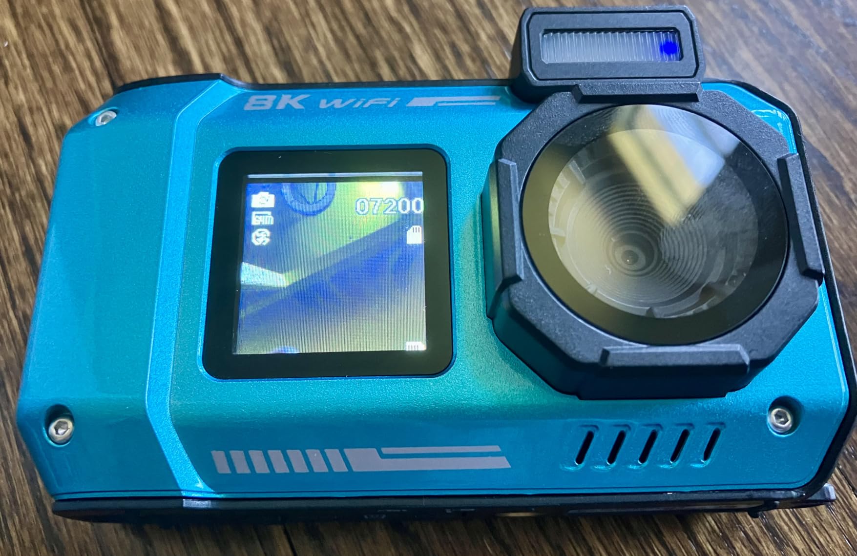 UHD 8K Underwater Camera, 70MP 33FT WiFi Waterproof Digital Camera with 32GB Card, Auto Focus Waterproof Dual-Screen Selfie 2500mAh Battery, 18X Floatable Digital for Snorkeling, Orange customer photo 1