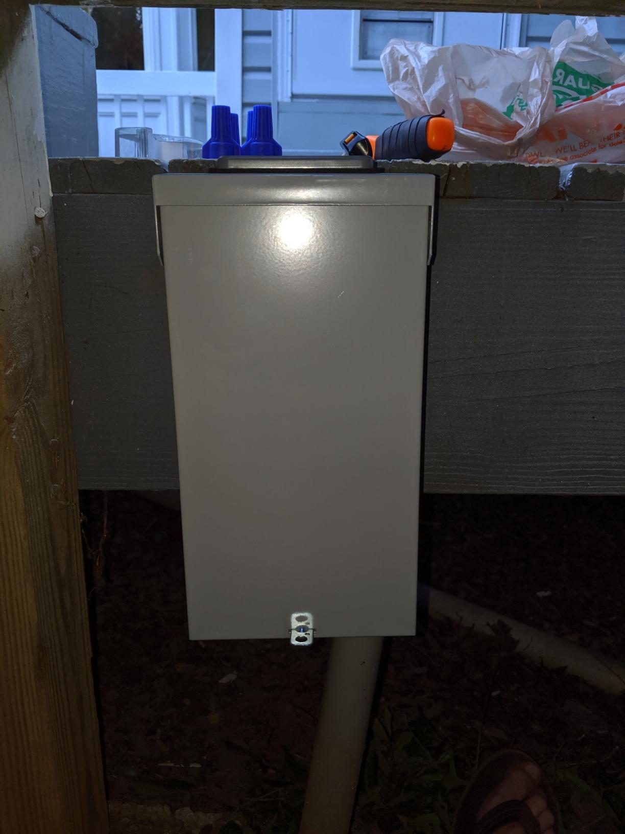 Siemens W0408ML1125U Load Center, Gray customer photo 1