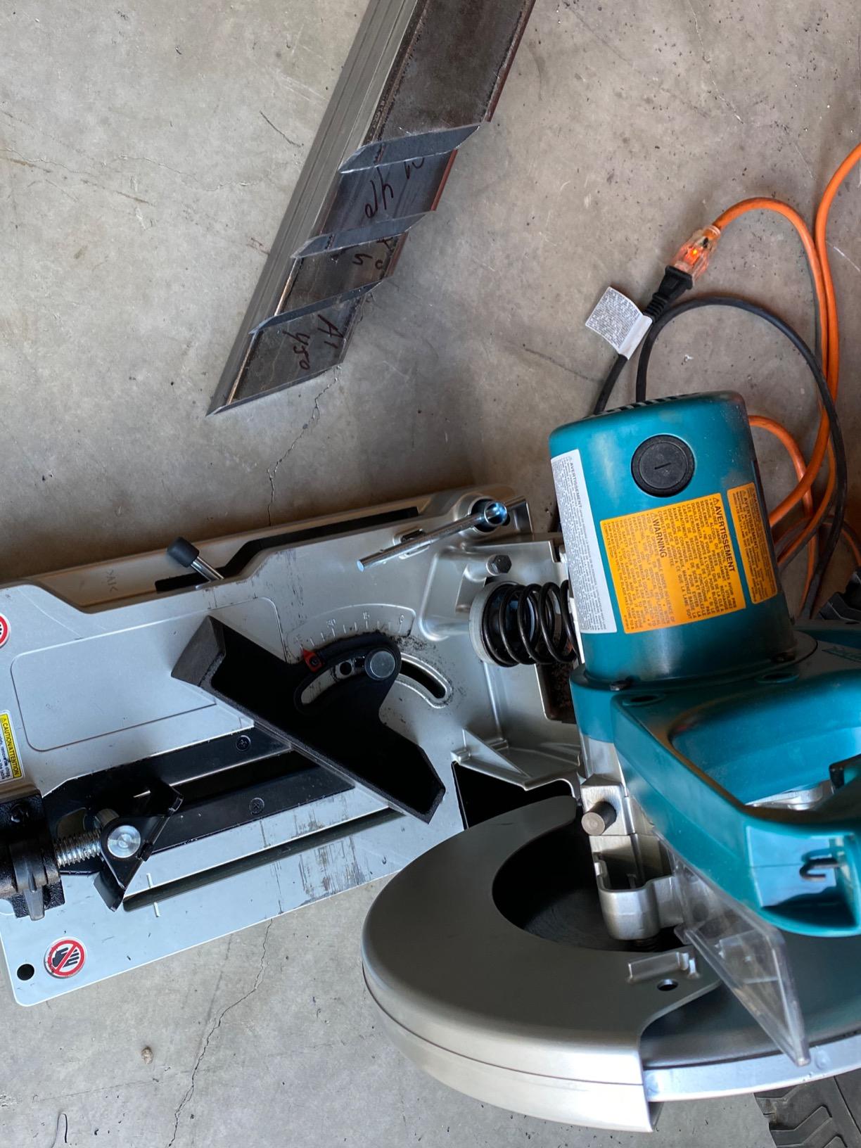 Makita LC1230 12