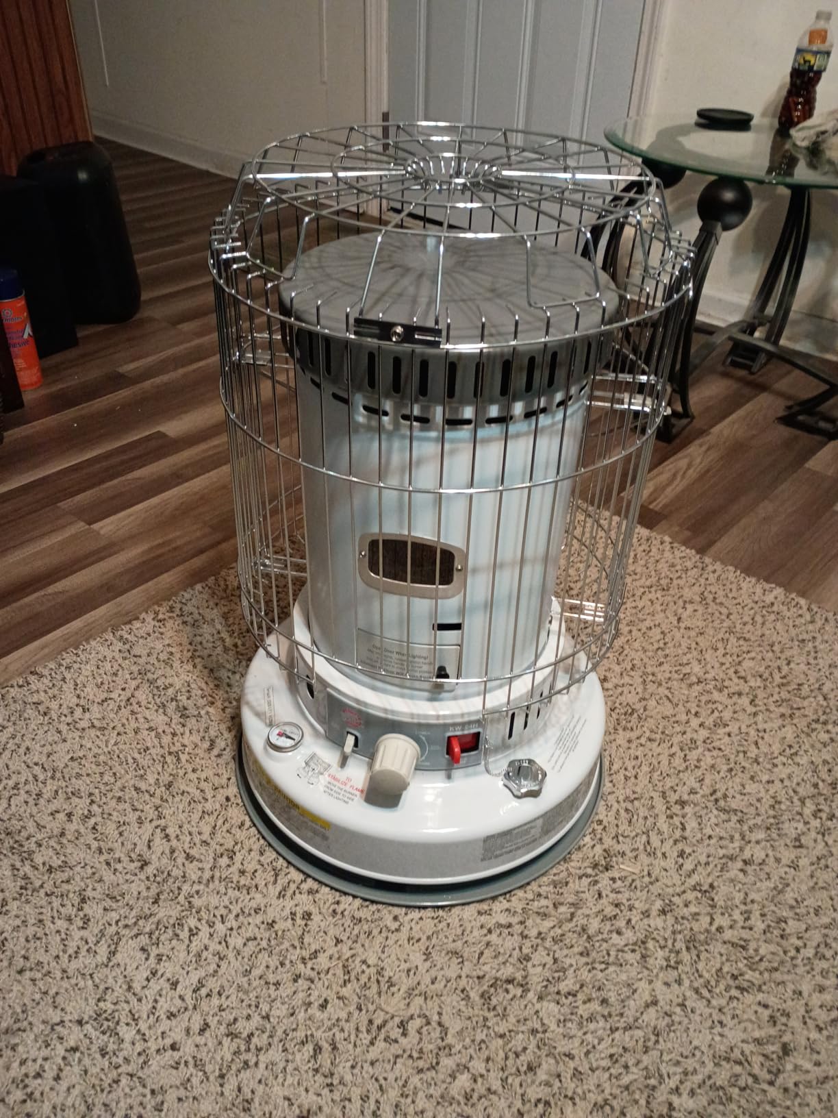 Comfort Glow Indoor Kerosene Convection Heater, 23,800 BTUs, Grey - KW-24J customer photo 1