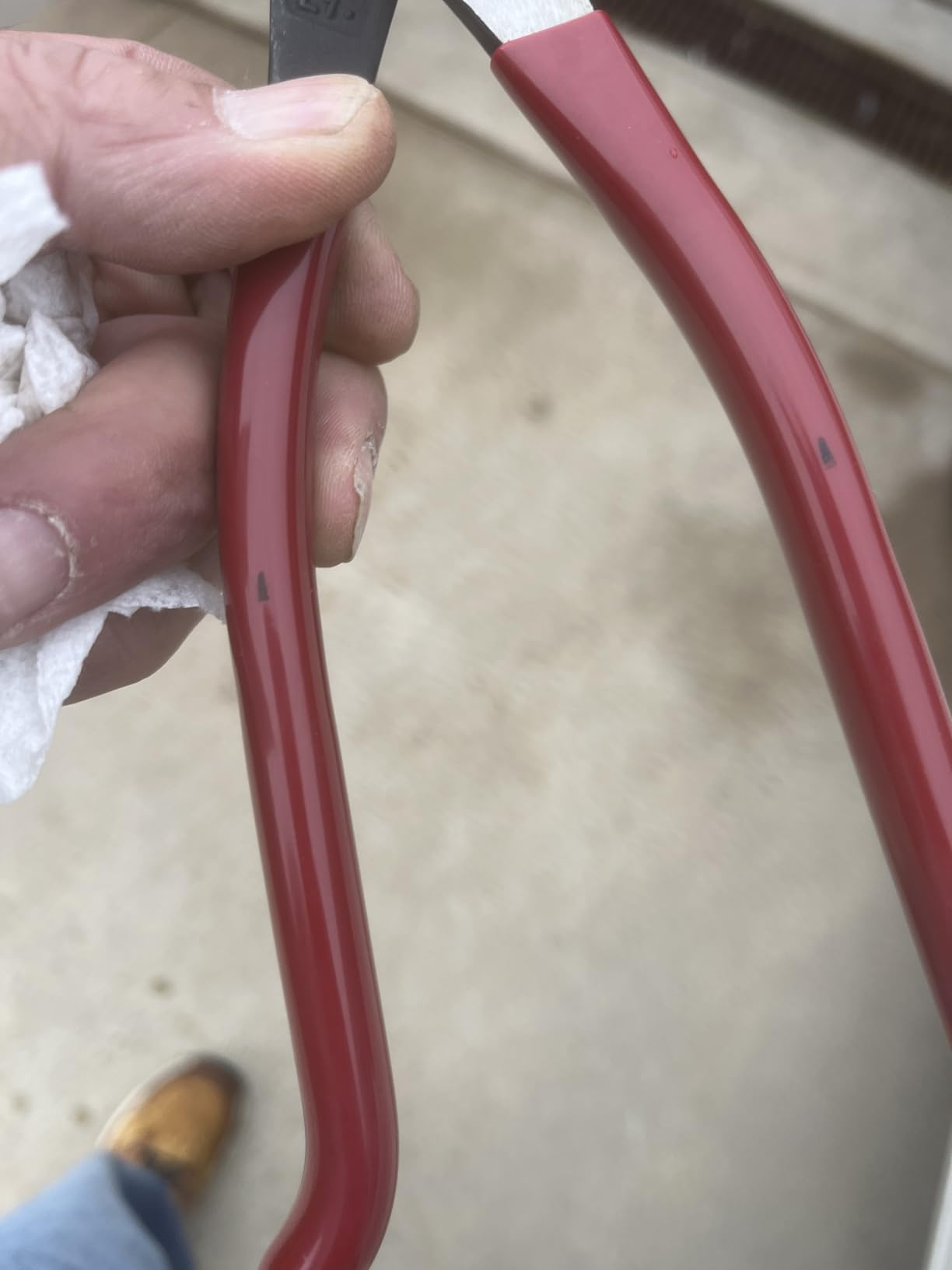 Klein Tools D248-9ST Diagonal Cutting Pliers, Made in USA, Ironworker's Diagonal Cutters with High Leverage Design, Works as Rebar Cutter and Rebar Bender, 9-Inch customer photo 1