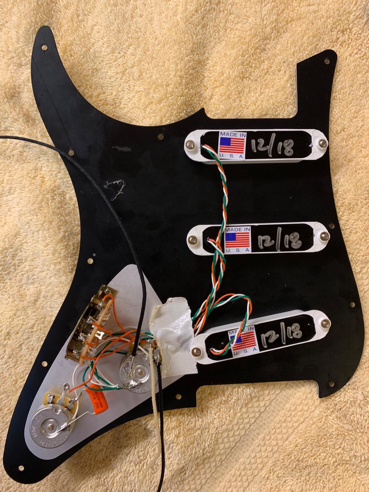 Lace Sensor Gold Stratocaster Electric Guitar Single Coil Pickups, 3-Pack - (White) customer photo 1