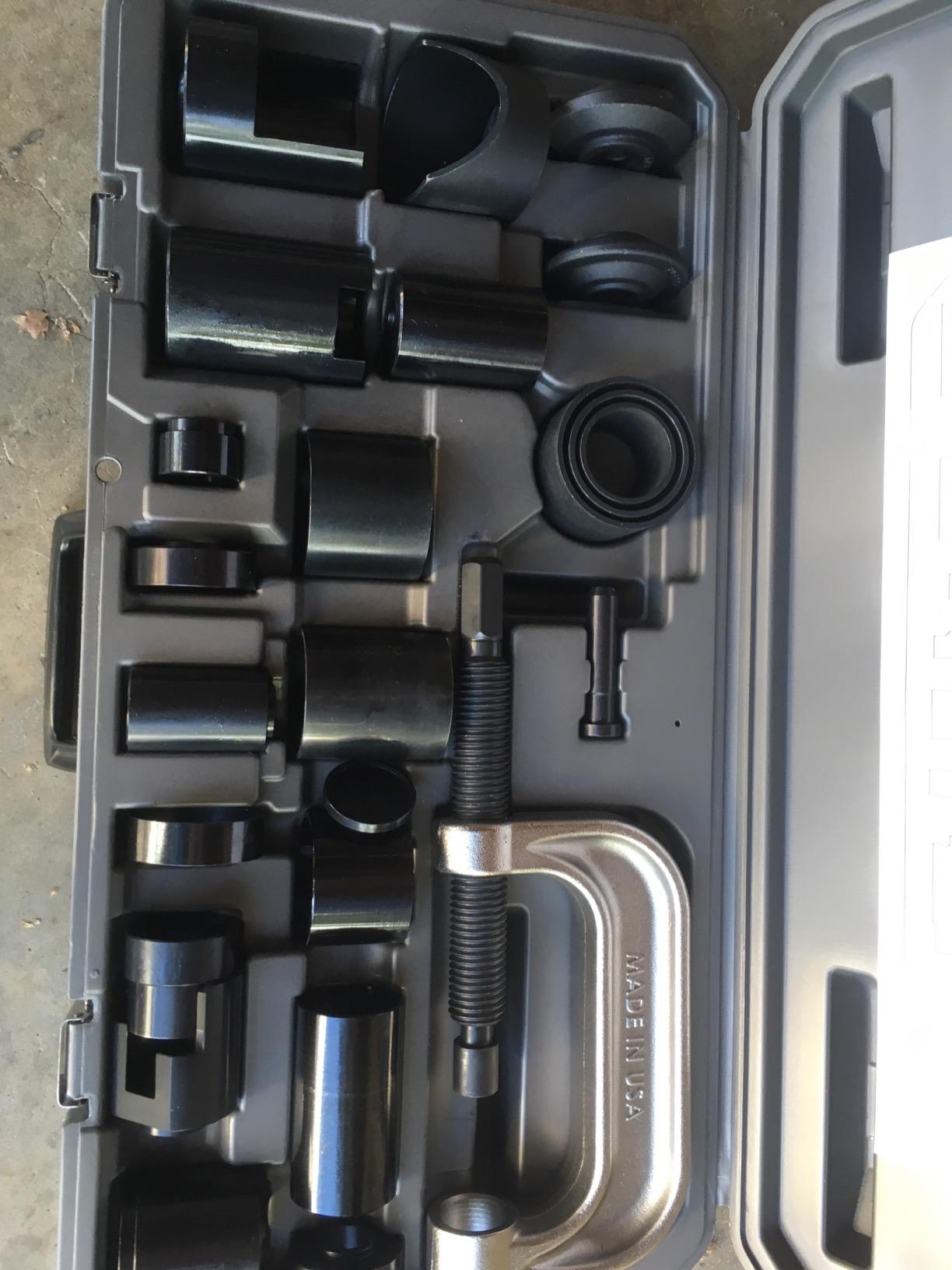 OTC 6530 Ball Joint Intermediate Service Kit with Storage Case | Includes 20+ Adapters, C-Frame, and Ball Joint Application Guide customer photo 1