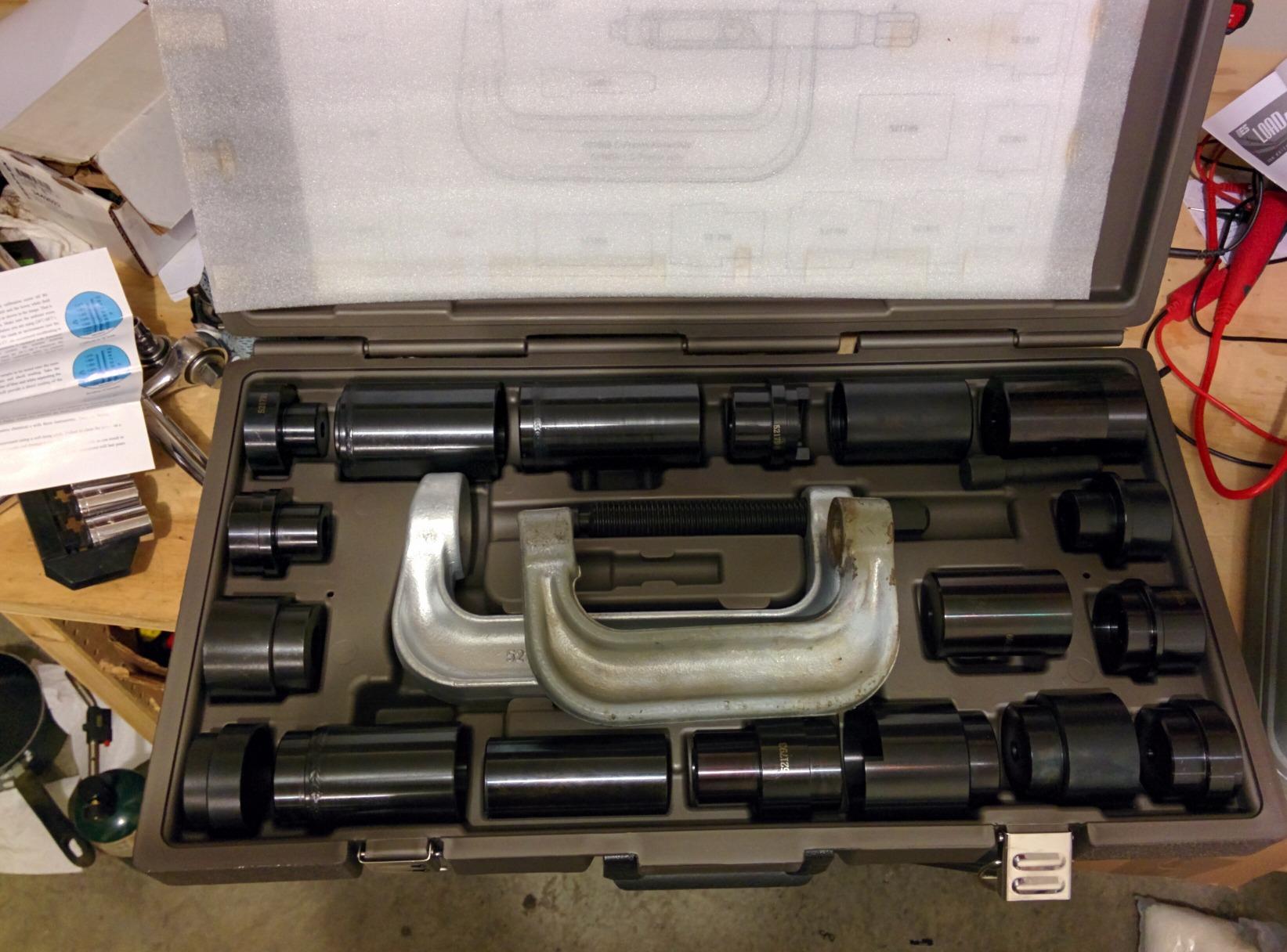 OTC 8031 Ball Joint Set with Adapters, Large C-Frame, and Storage Case | Removes/Installs Ball Joints; Compatible with Most 99-06 Dodge Light Trucks and Select Jeep Cherokee, Wrangler, and Liberty customer photo 2
