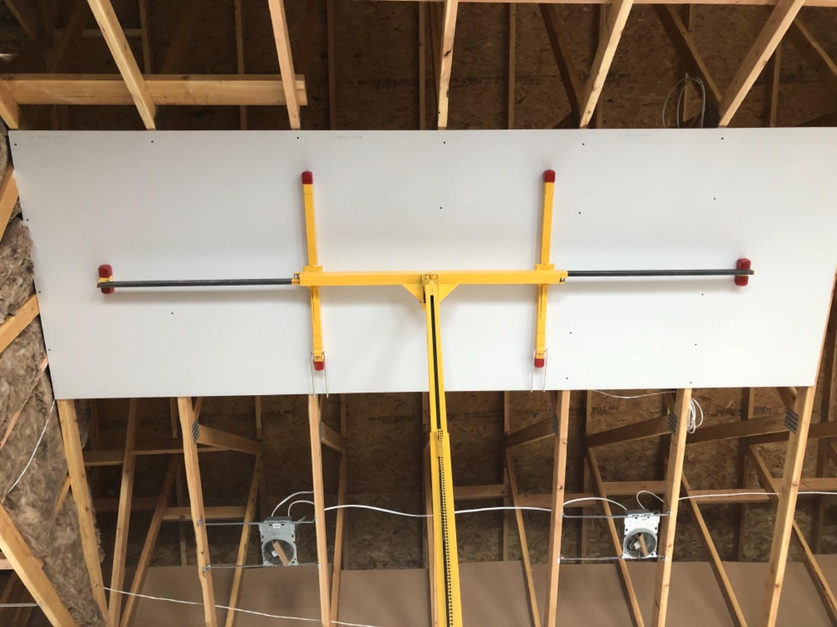 Panellift® The Original Drywall Lift 439, Professional-Grade Chain-Drive Sheetrock Hoist for Walls and Ceilings, 14 ft 5 in Max Lift, 200 lb Capacity customer photo 2