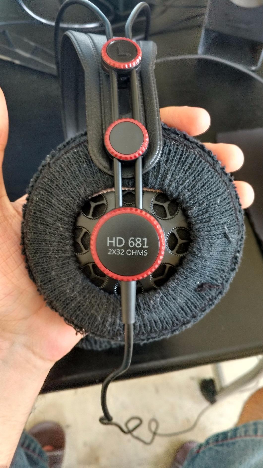 Superlux HD681 Semi-Open Studio Headphones, Wired Over-Ear with 50mm Neodymium Drivers customer photo 2