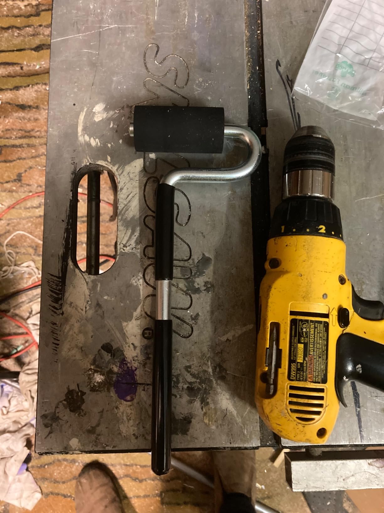 Long Handle J Roller with Thick Rubber Roller customer photo 2