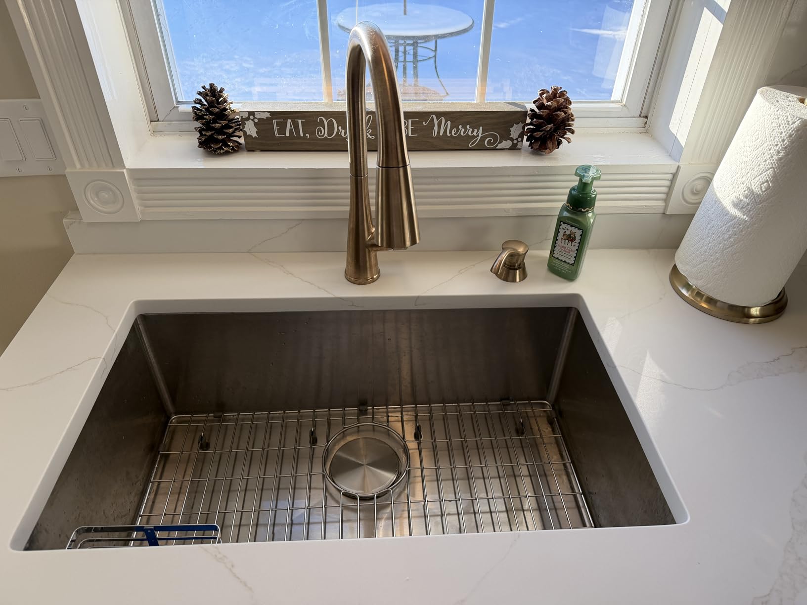 Ruvati 30-inch Rounded Corner Undermount Kitchen Sink Single Bowl - 16 Gauge Stainless Steel Kitchen Sink with Accessories and Brushed Finish hides scratches, Easy-to-Clean Undermount Sinks - RVH7300 customer photo 1