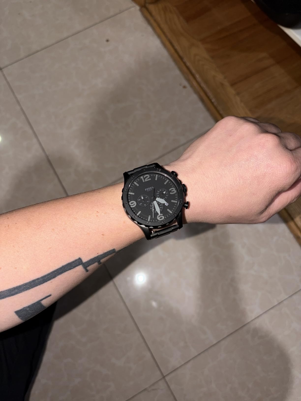 Fossil Men's Nate Quartz Watch, Oversized Stainless Steel Chronograph Watch for Men customer photo 1