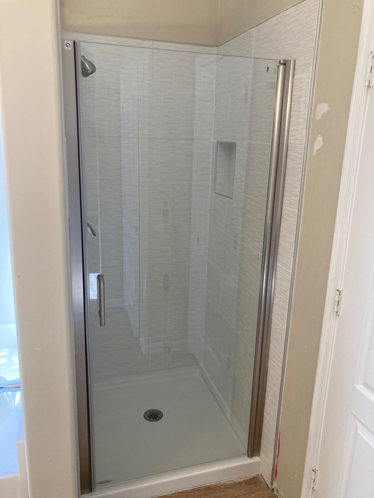 DreamLine SlimLine 36 in. D x 36 in. W x 2 3/4 in. H Center Drain Single Threshold Shower Base in White, DLT-1136360 customer photo 1