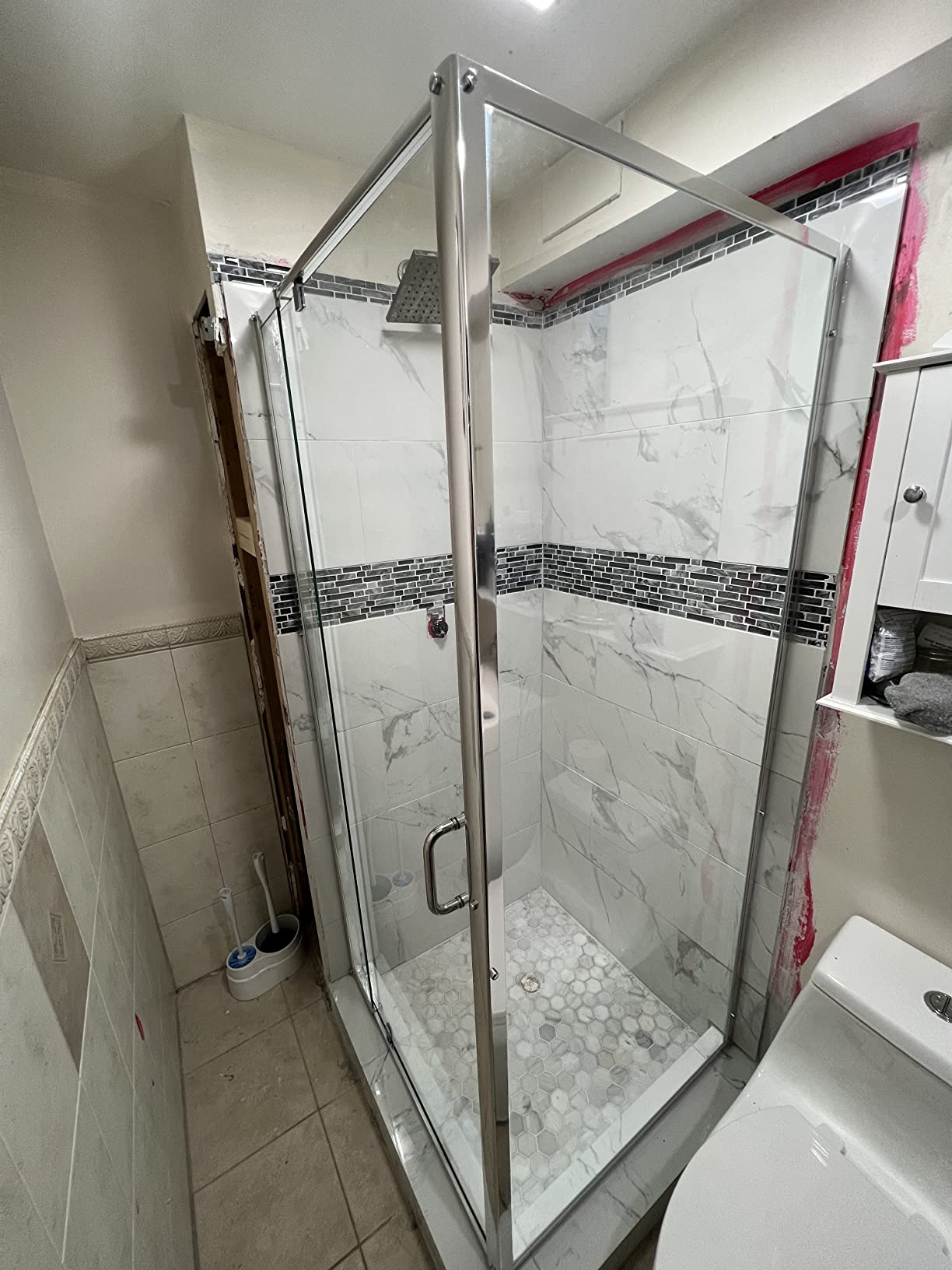 DreamLine Flex 30 1/2 inch D x 28 7/16 - 32 7/16 inch W x 72 inch H Semi-Frameless Pivot Shower Enclosure in Chrome customer photo 2