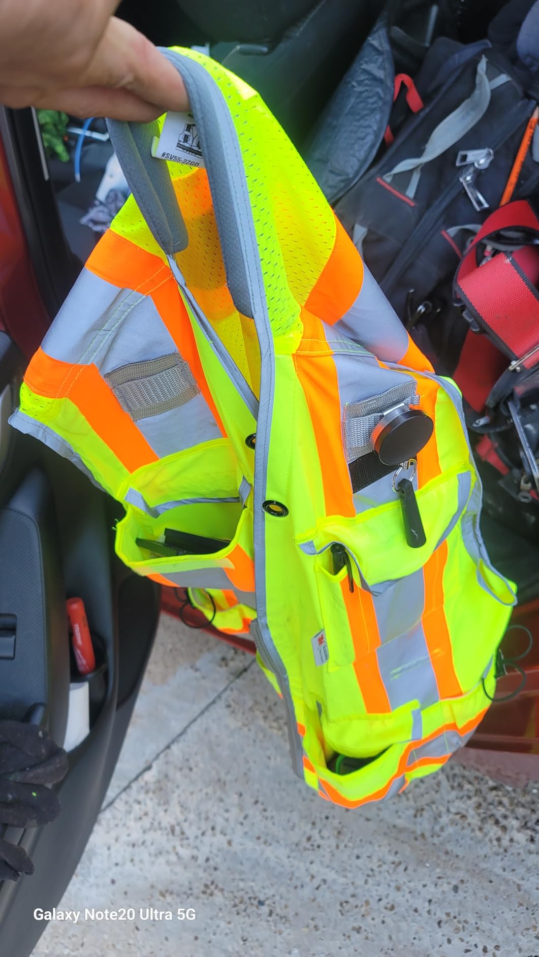 Radians SV55 Class 2 Heavy Woven Two Tone Engineer Vest With Padded Neck To Support Extra Weight In Cargo Pockets, Green, Medium customer photo 2